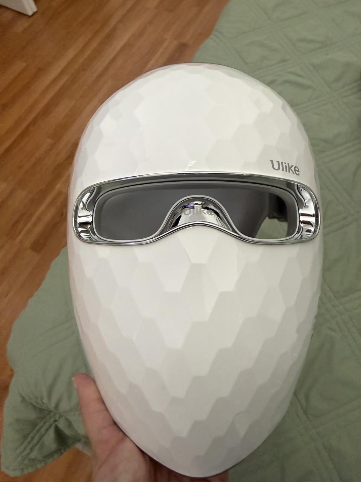Ulike Red Light Therapy Mask for Face, 360° Full Face Coverage | Red, Blue, Yellow & Infrared Light, Acne & Anti-Aging, Cordless, Remote Control, Eye Protection customer photo 2