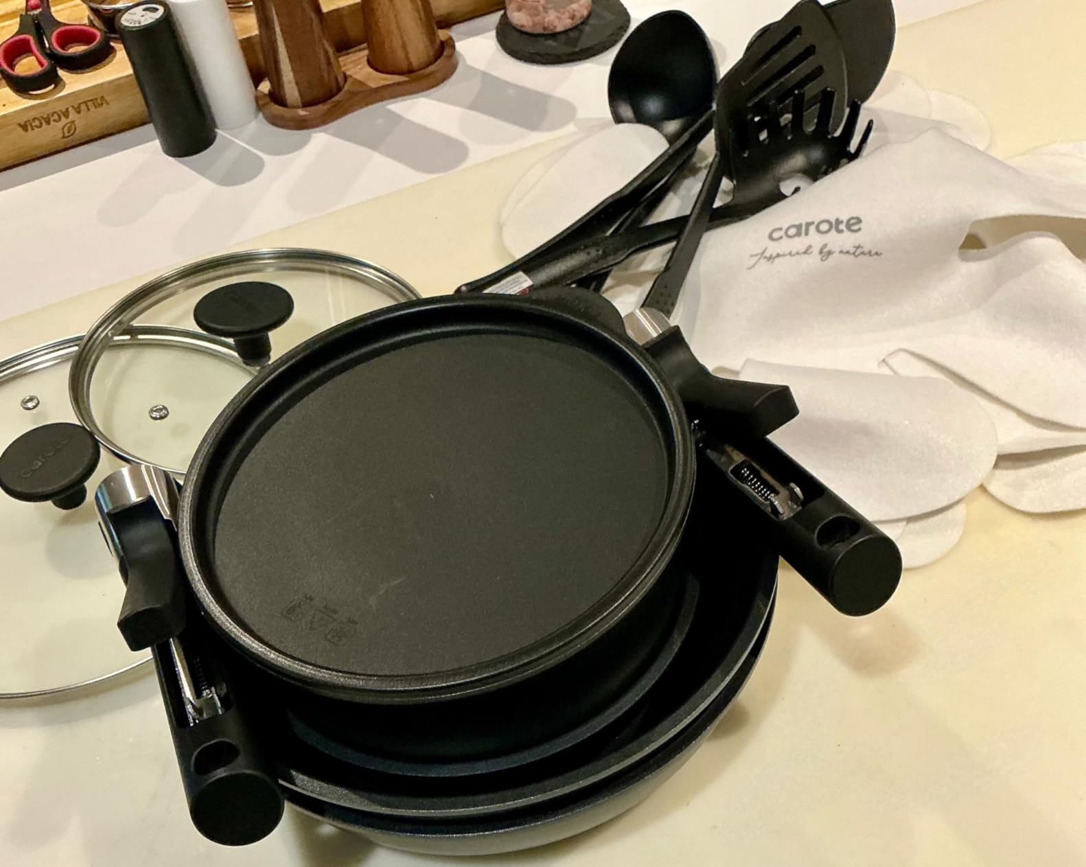 CAROTE 20pcs 4-Ply Premium Hard Anodized Pots and Pans Set Non Stick with Detachable Handle, Dishwasher/Oven Safe, RV Kitchen Cookware Set Nonstick, Induction Cookware, Large Capacity Pans and Pot Set customer photo 1