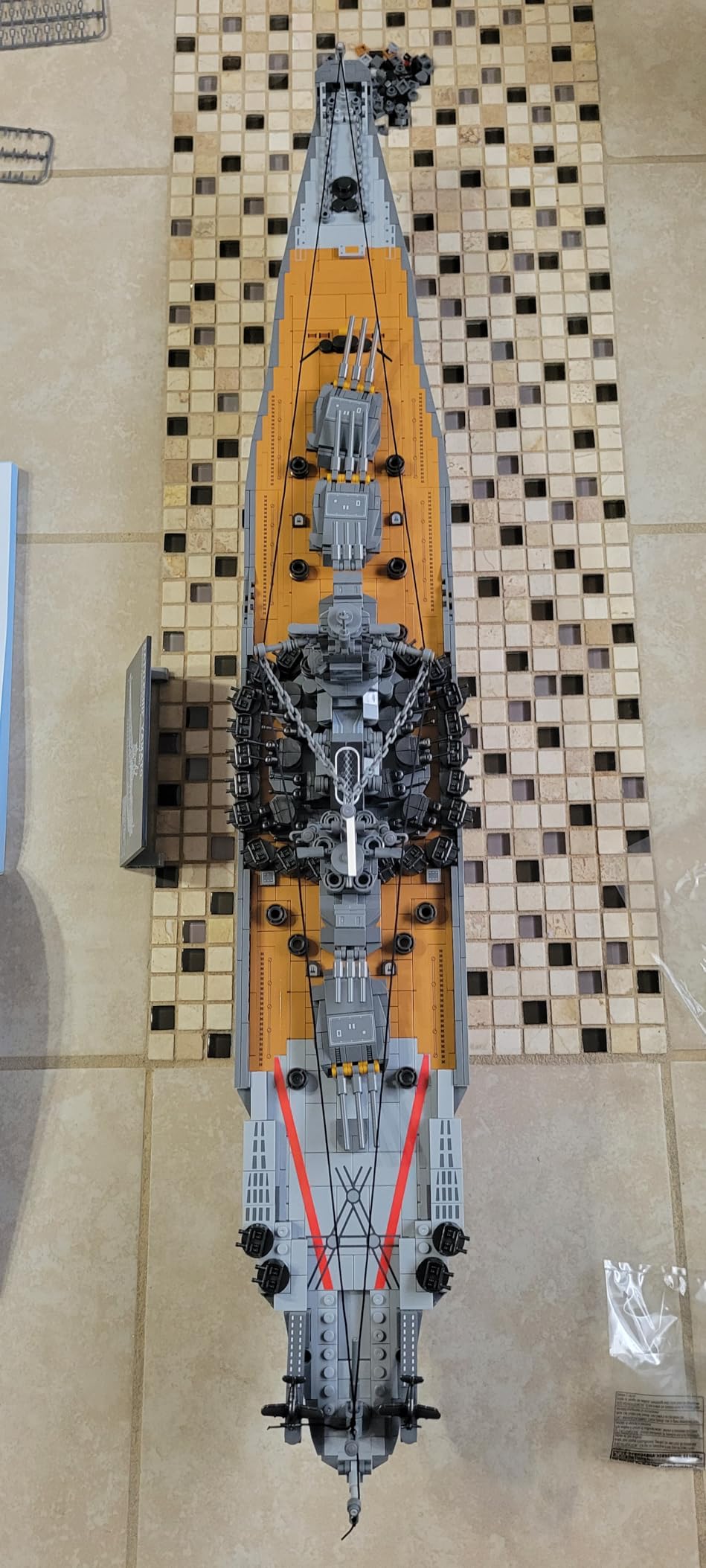 MISINI M7001 1:300 Japanese Yamato Battleship Building Blocks Set, 2569 Pieces WWII Navy Ship MOC Toy, Excellent Battleship Model Building Gift and Collection for Military Enthusiasts and Adults customer photo 1