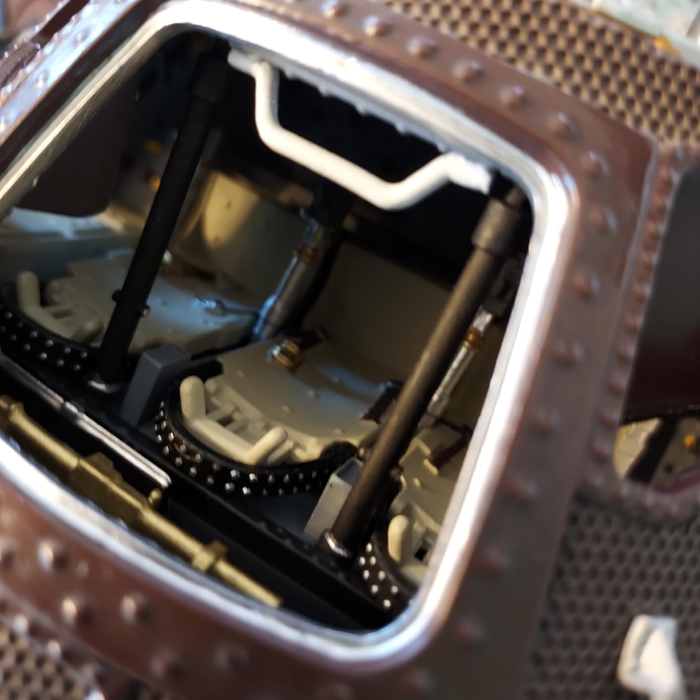 Executive Series Apollo 11 Capsule Model - 1:25 Scale, Officially Licensed NASA Spacecraft Replica, Injection-Molded Resin with Display Stand customer photo 1