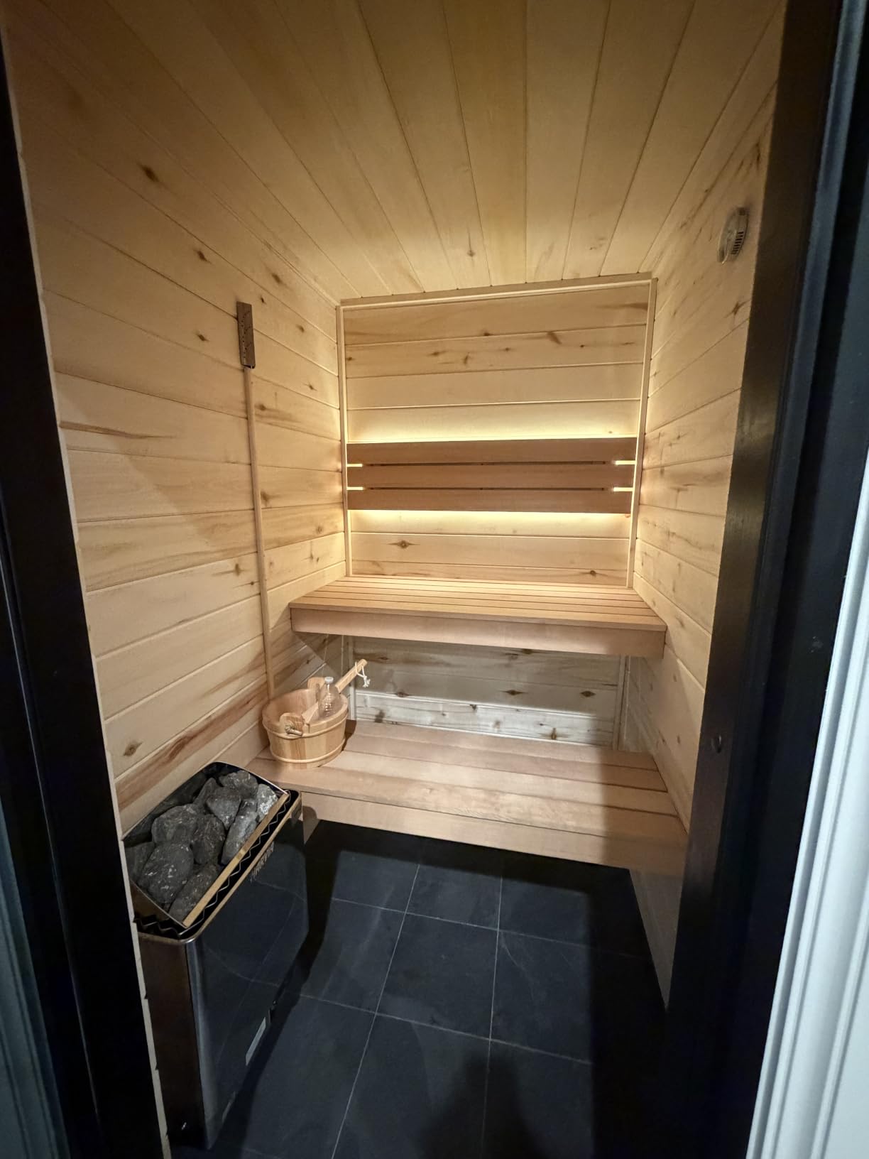Sauna Thermometer Hygrometer, 70-250°F & 0-100% RH Gauge for Sauna Rooms customer photo 2