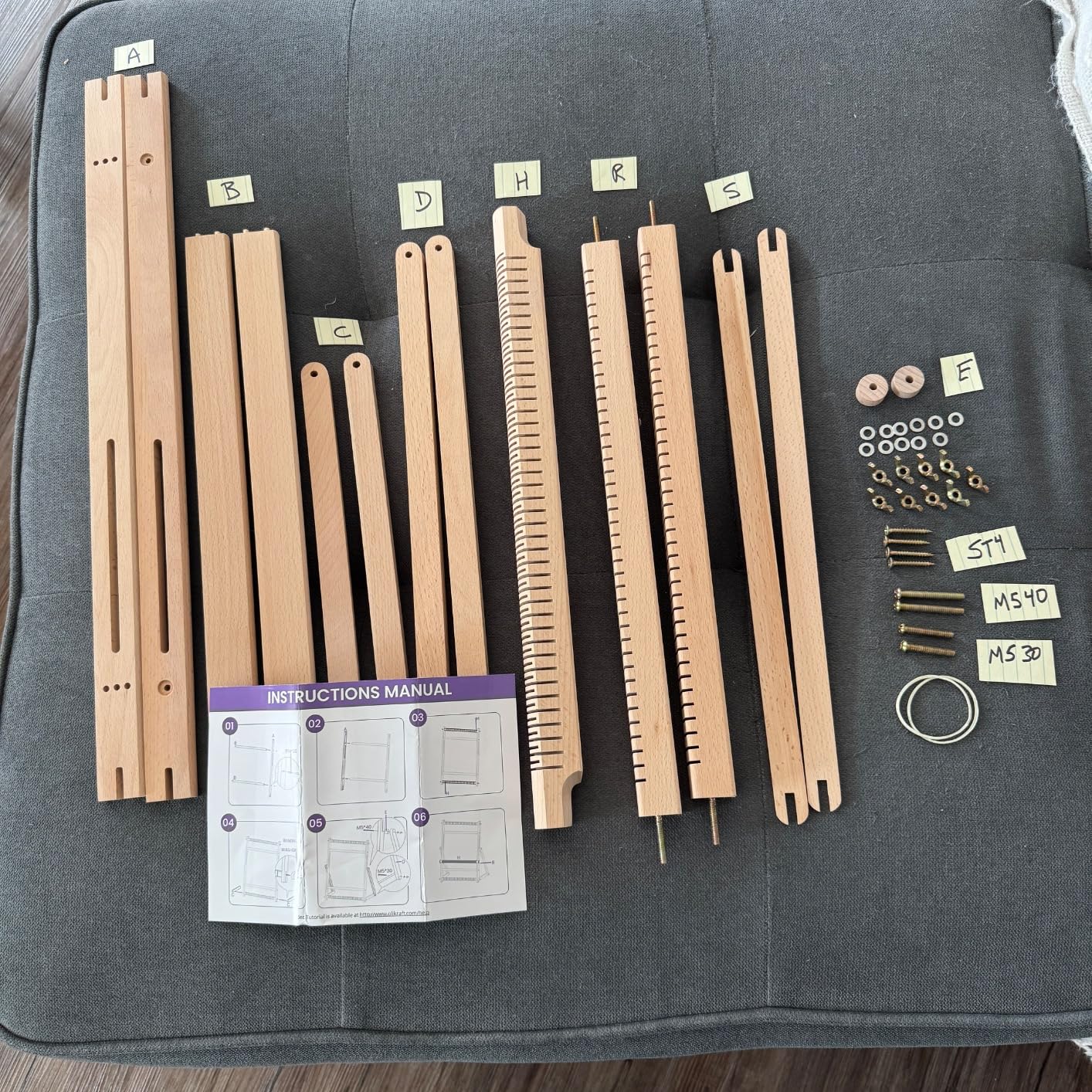 Olikraft Wooden Weaving Loom, Adjustable Stand (Small) | 16 x 13 inch warping area, easy setup with guide and video tutorial, for adults, beginners and pros customer photo 2