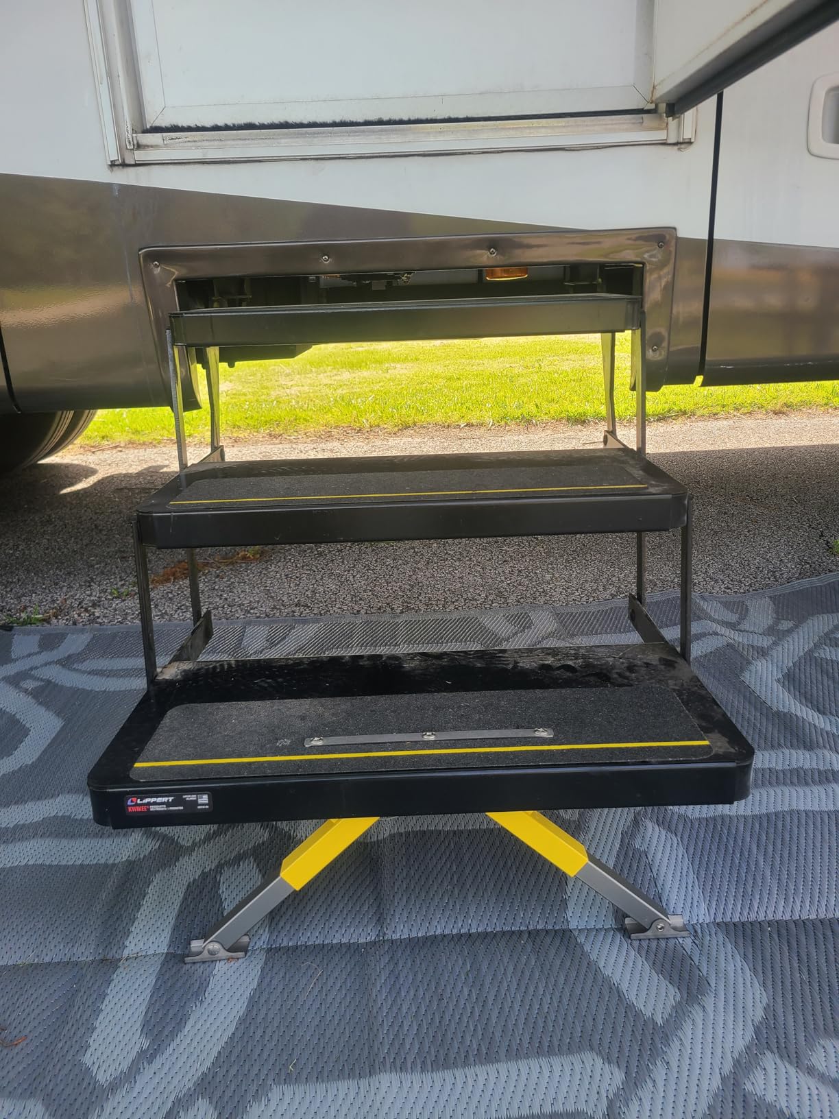 Marudina Heavy-Duty RV Step Stabilizer Kit (2.4-15.4in), Adjustable | 1,500-lb Capacity, Portable for 5th Wheels, Travel Trailers, Motorhomes & Campers, Alloy Steel Frame, Drill-Free Quiet Mount customer photo 1