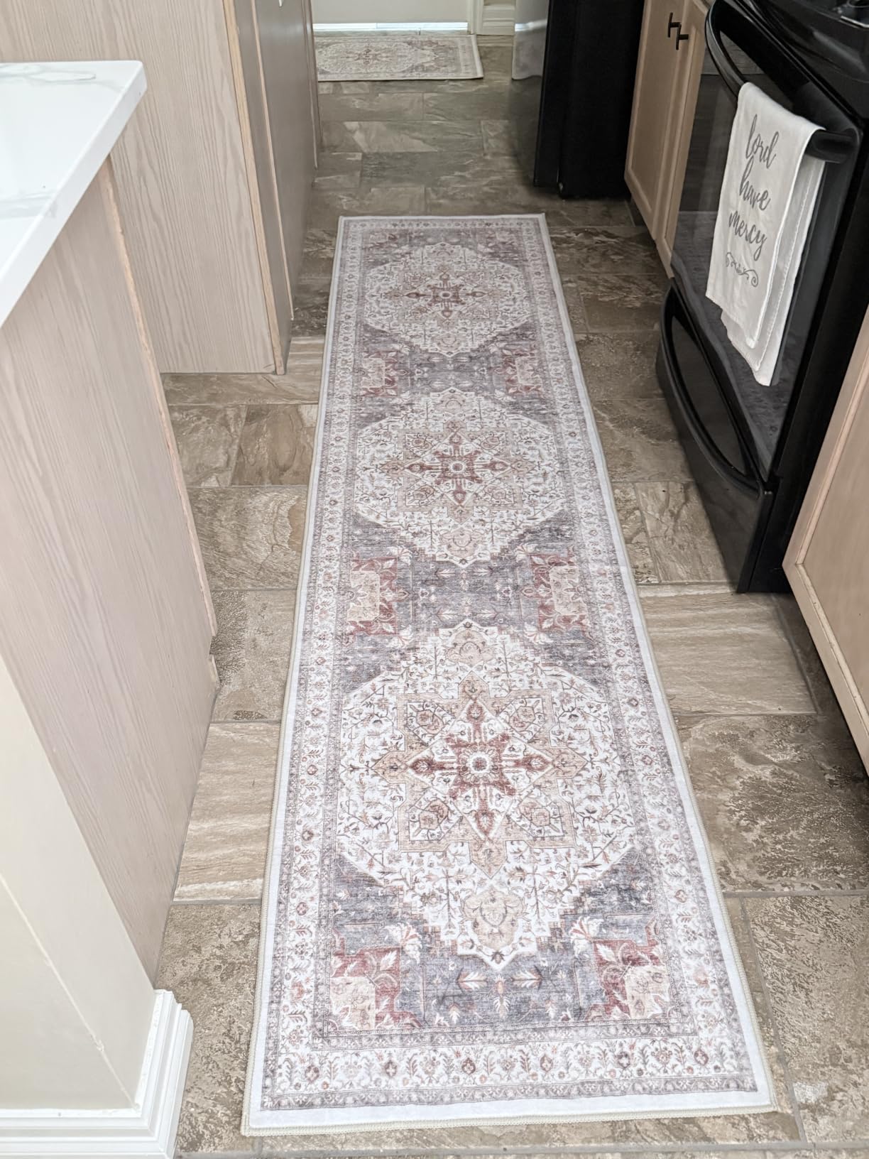 Tortania Area Rug 8ft Round Living Room Rug Washable Soft Cream/Blue | Vintage Oriental Farmhouse Carpet for Bedroom/Office/Under Dining Table, Home Decor Low Pile Busy Home Use customer photo 1
