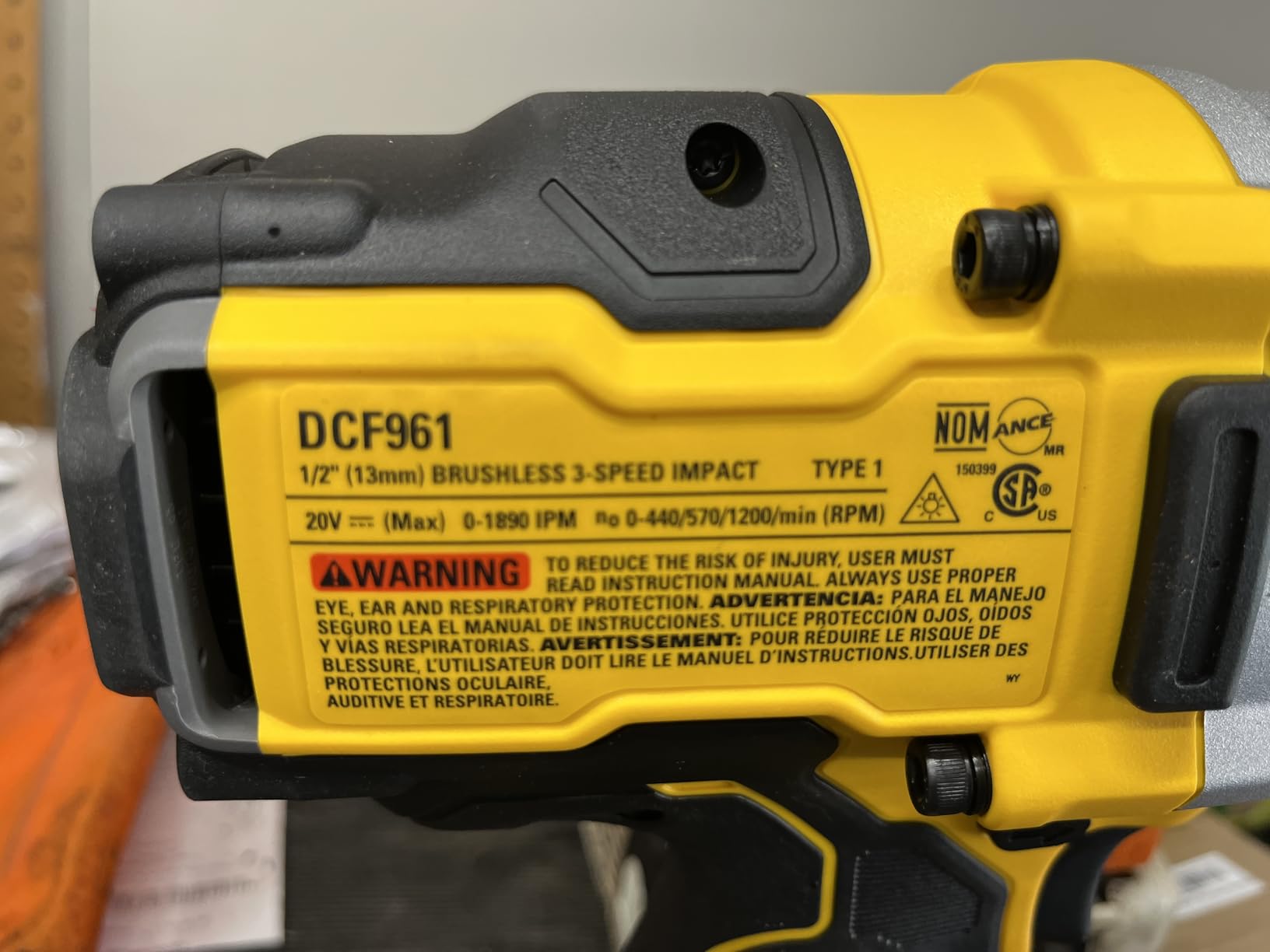 DEWALT 20V MAX XR Cordless Impact Wrench Kit, 1/2