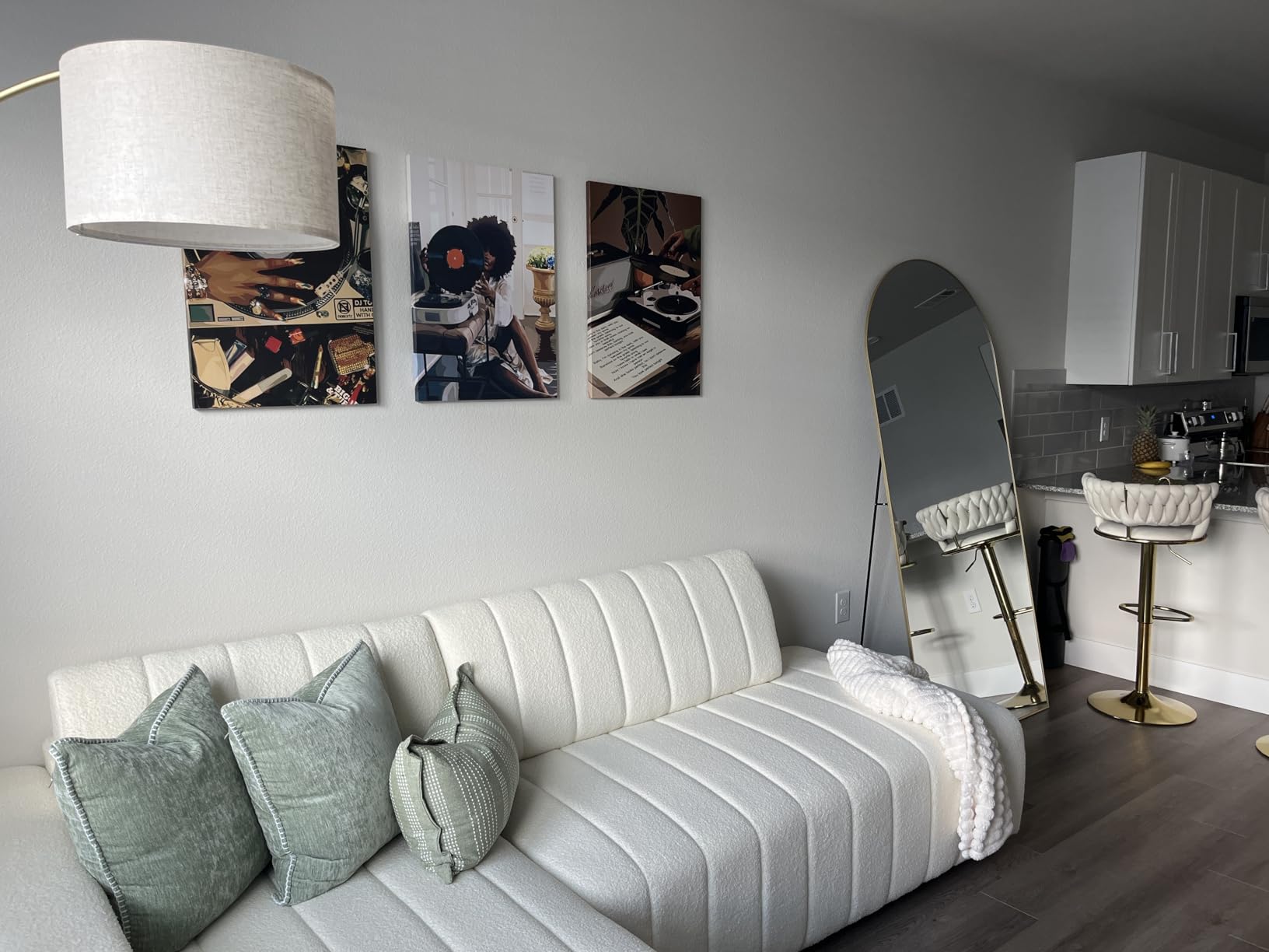 KOMCOTE Full Length Floor Mirror, 91x46 Inch Oversized Arched Standing Mirror in Black for Bedroom, Living Room, Dressing Room - Elegant Freestanding Leaning Mirror Decor customer photo 2