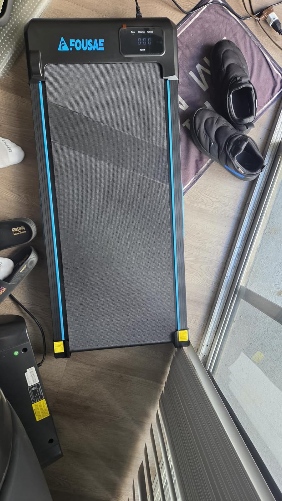 Walking Pad Treadmill, 6.2MPH Under Desk Walking Pad with 9% Incline, Treadmills for Home with Double Frame, 2.5HP Brushless Drive, 12 HIIT Programs, Remote Control, 330LBS Capacity customer photo 2