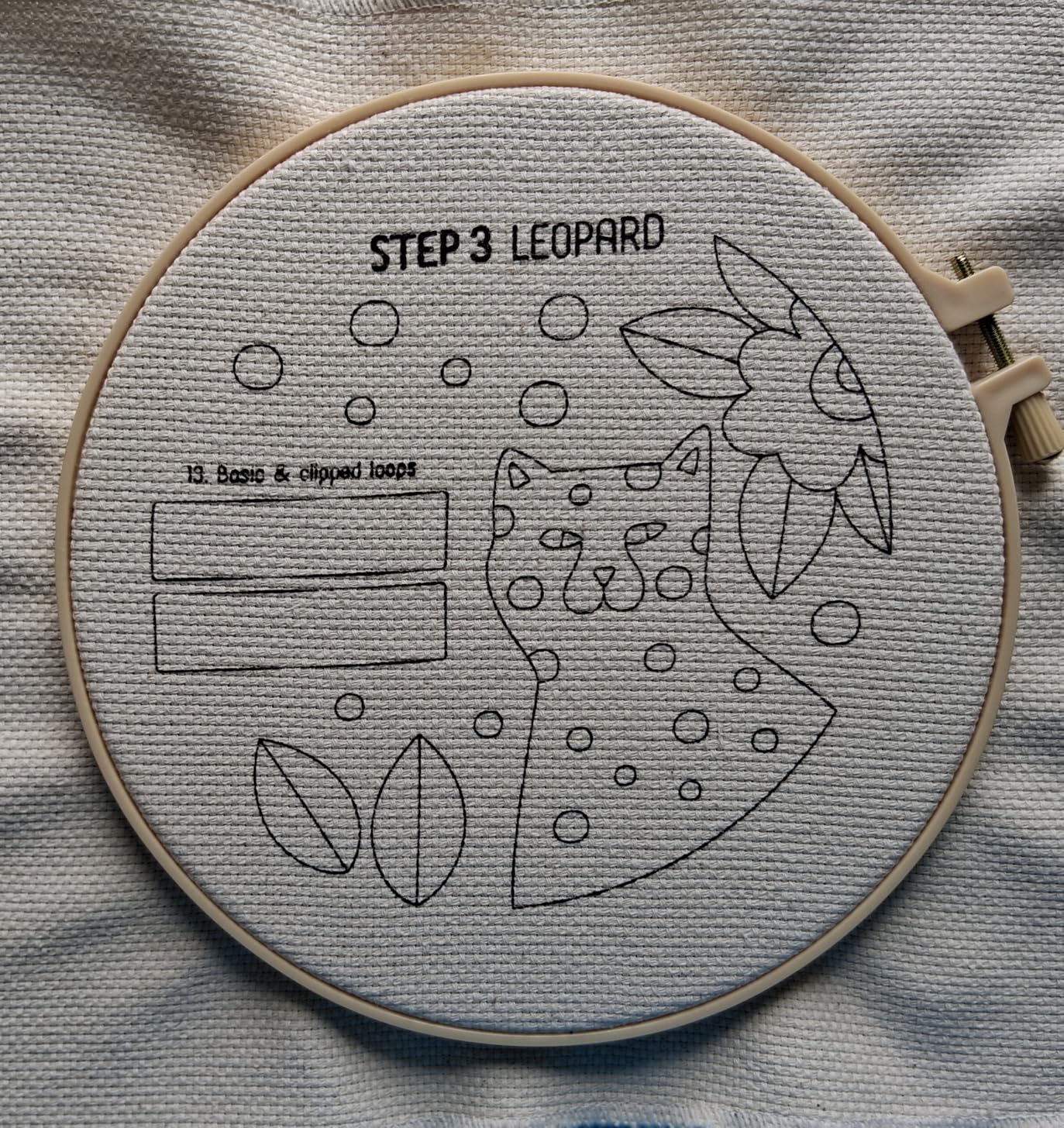 3-Step Punch Needle Kit for Beginners - Learn 14 Stitches with DIY Kit, Needlepoint Instructions & Practice Patterns, Embroidery Art & Craft Project for Adults with Video Tutorial customer photo 1