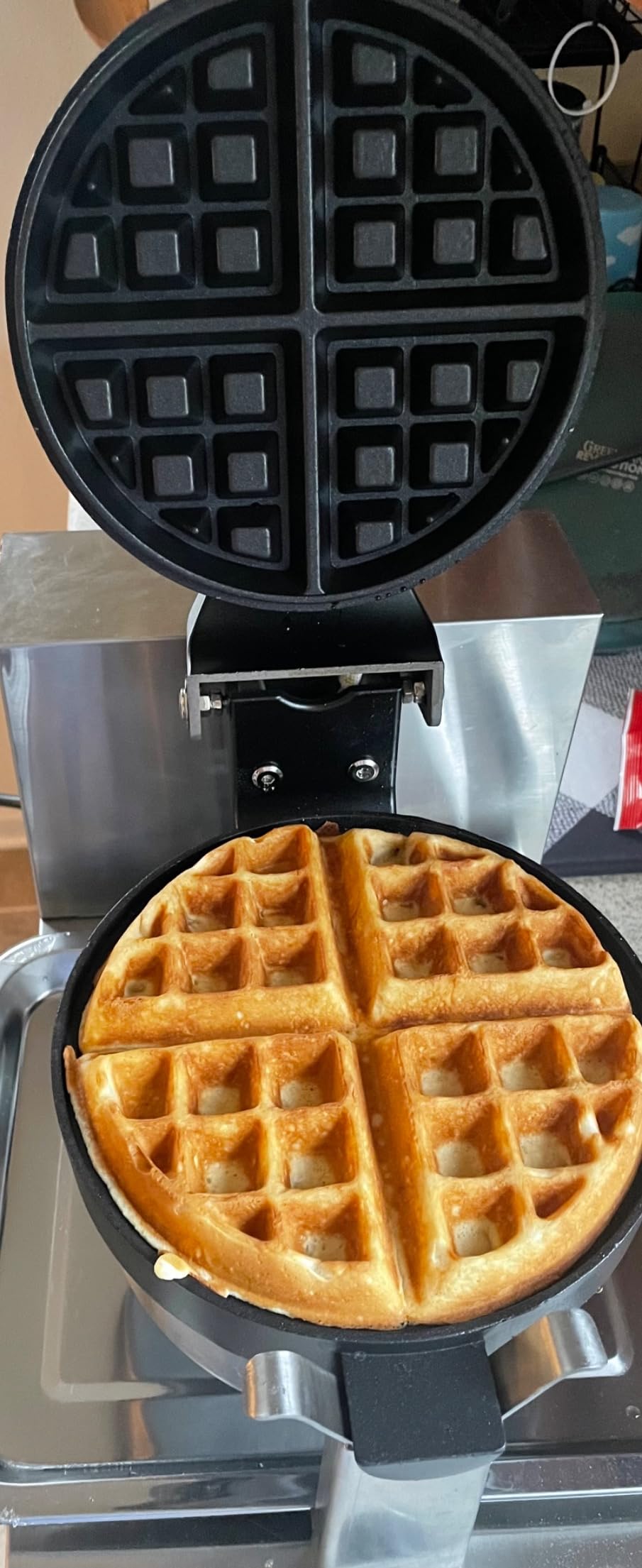 Commercial Belgian Waffle Maker - Rotating Double Waffle Maker w/Non-stick and 1.2 in Thick, Flip Belgian Waffle Machine w/ 122-572F Temp Range and Timer, Stainless Steel, 2400W customer photo 1