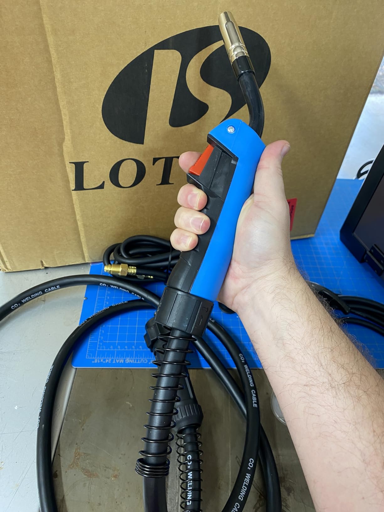 LOTOS MIG180 180A MIG Welder, 6 in 1 Gas MIG, Gasless Flux Core MIG, Stick, Lift TIG, Spot, Spool Aluminum Multi Process Welding Machine, Auto MIG Synergistic Setting & Voltage Fine Tuning, 120/240V customer photo 1