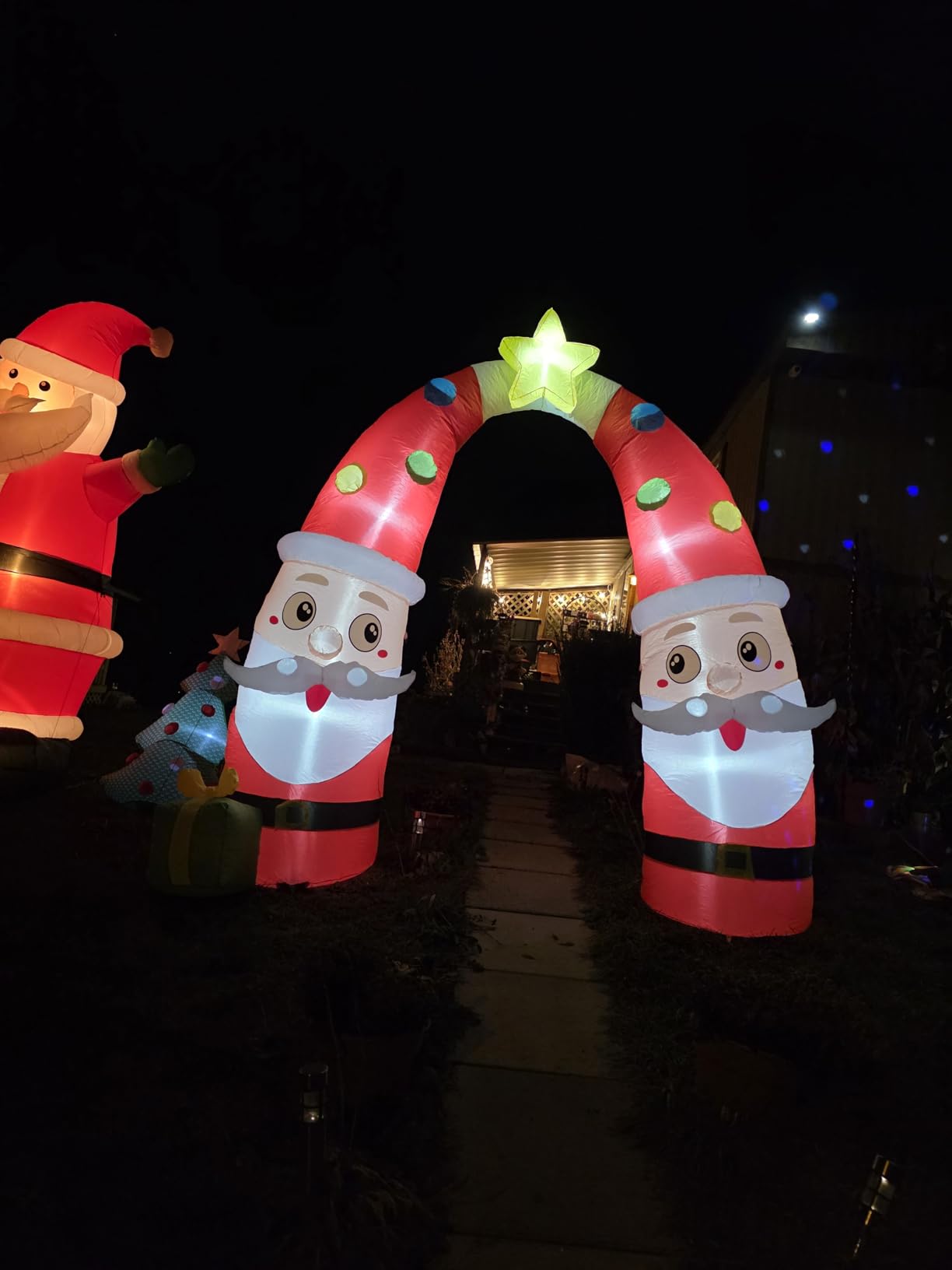 10FT H Giant Animated Christmas Inflatables Archway, Lovely Inflatable Santa Claus Archway with Gift Box, Jumbo Christmas Blow up Holiday Outdoor Yard Decoration Built-in LED Lights customer photo 2