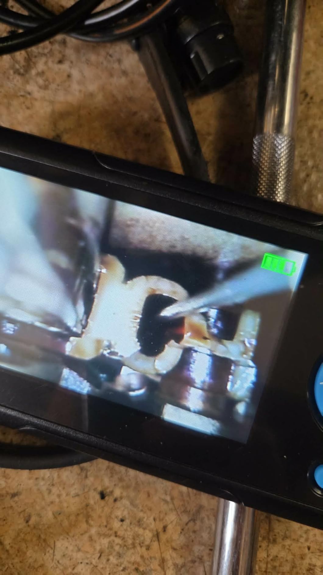 Endoscope Camera with Light, Dual Lens 4.3'' Inspection Camera, 1080P HD Borescope, IP67 Waterproof Snake Camera for Inspecting Walls, Vents, Automotive Engines, Pipes, 16.4FT customer photo 1