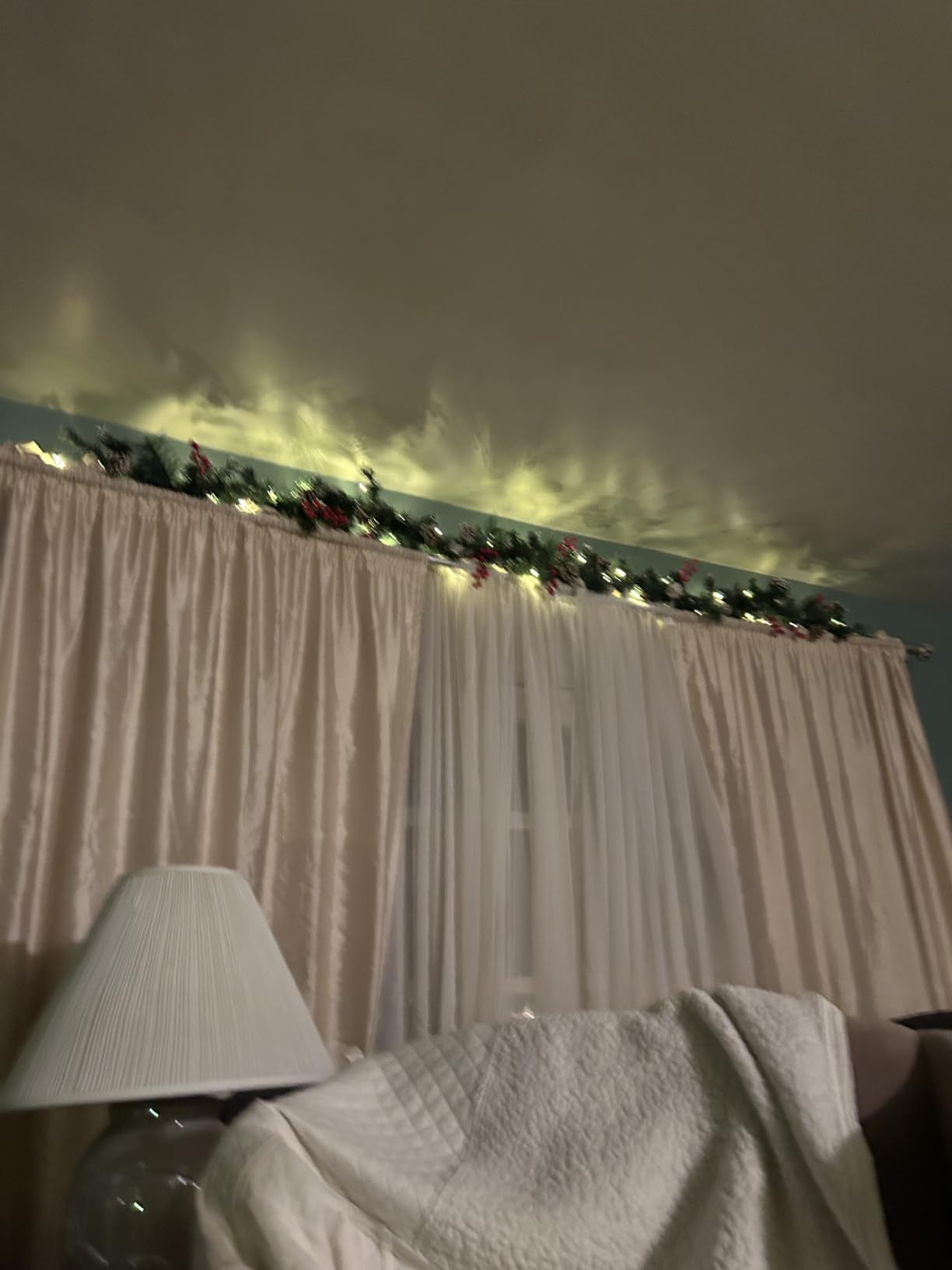 BlessedSeason 9FT Christmas Garland with Lights, Timer Artificial Lighted Garland Indoor for Stairs, Fireplace, 50 Lights Green Garland, Christmas Decoration with Cones & Red Berries & Pine Needle customer photo 2
