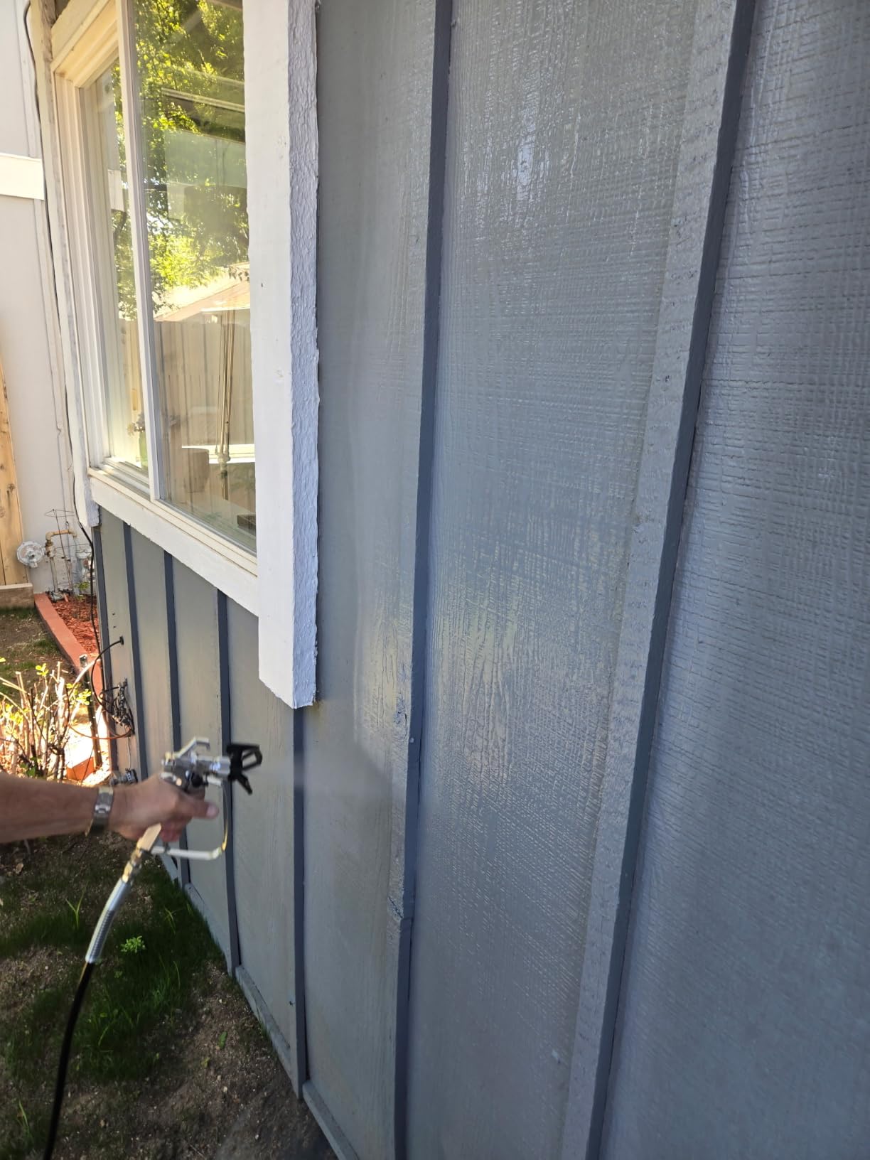 WORKPRO 700W Airless Paint Sprayer, 2900PSI High Efficiency | Thinning-Free Paint Sprayer with 12'' Extension Rod, Adjustable Pressure Control for Home Interior, Exterior Fence & Ceilings customer photo 1