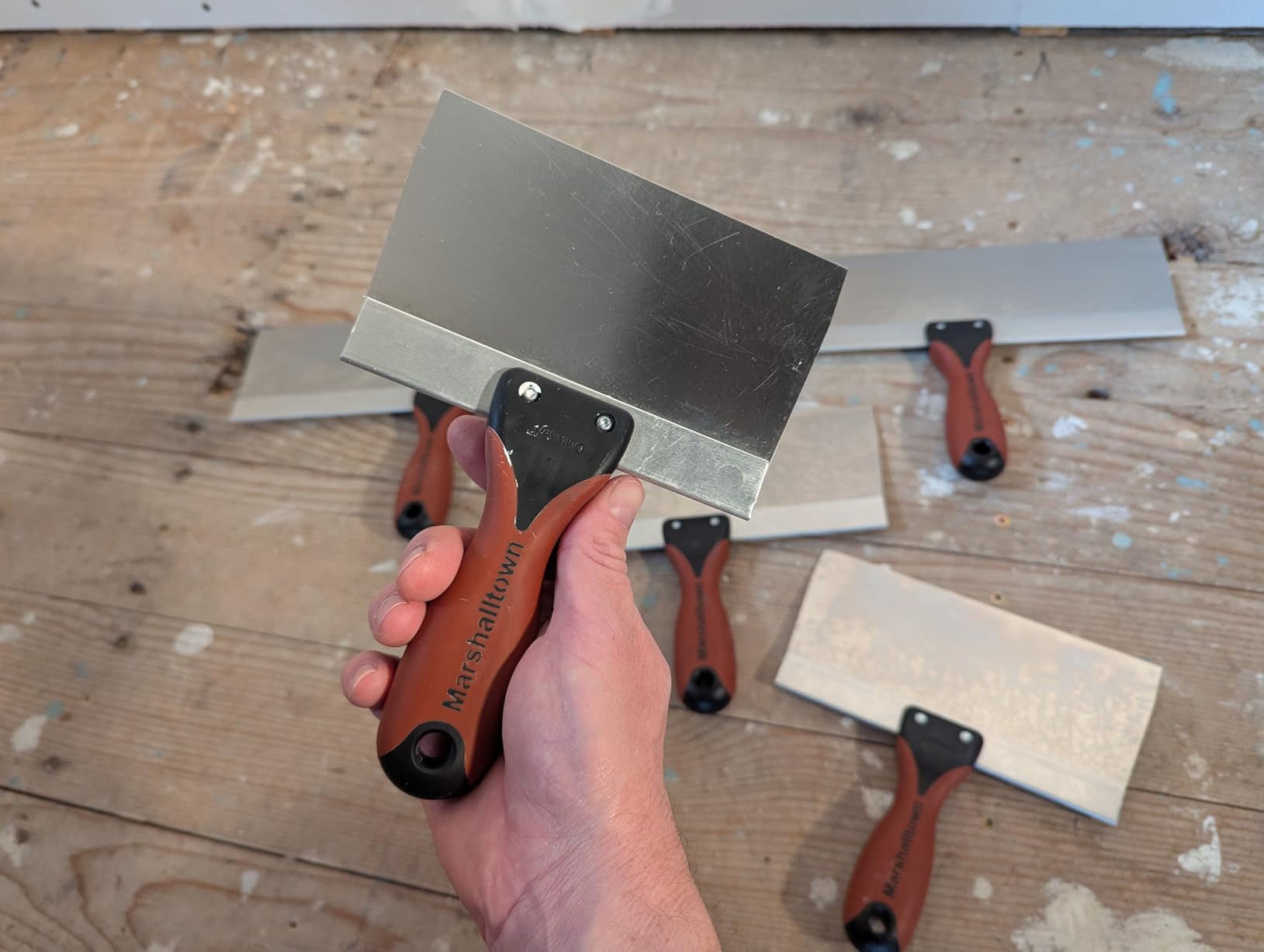 MARSHALLTOWN Drywall Taping Knife Set, 5 Piece, Mud Knife Tool Kit | Five Taping Knives, 6, 8, 10, 12, 14 Inch, Tempered Stainless Blades, Aluminum Backing, DuraSoft Handles, DTKTP2 customer photo 1