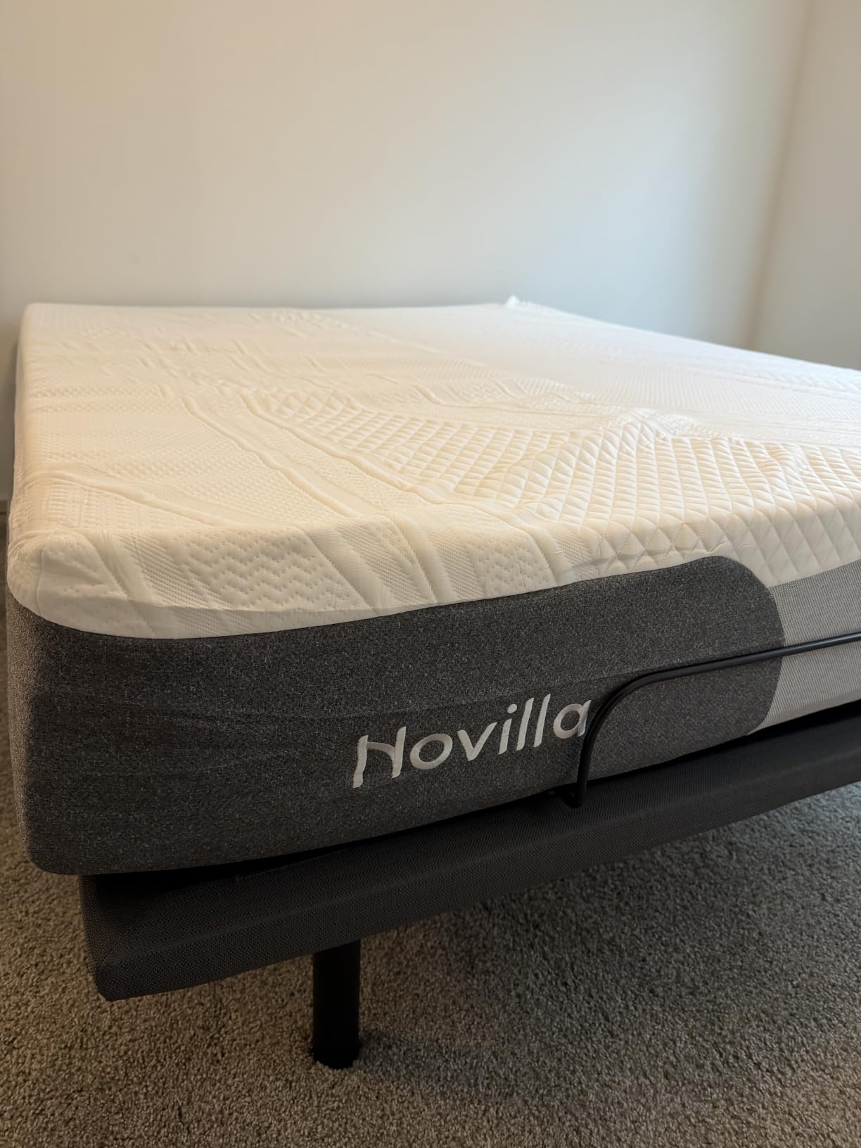 Novilla Bliss Cooling Queen Mattress, 14 Inch Gel Queen Memory Foam | Mattress in a Box with Cool-Touch Nylon Cover, Pain Relief & Spinal Support with CertiPUR-US Certified Foam customer photo 1