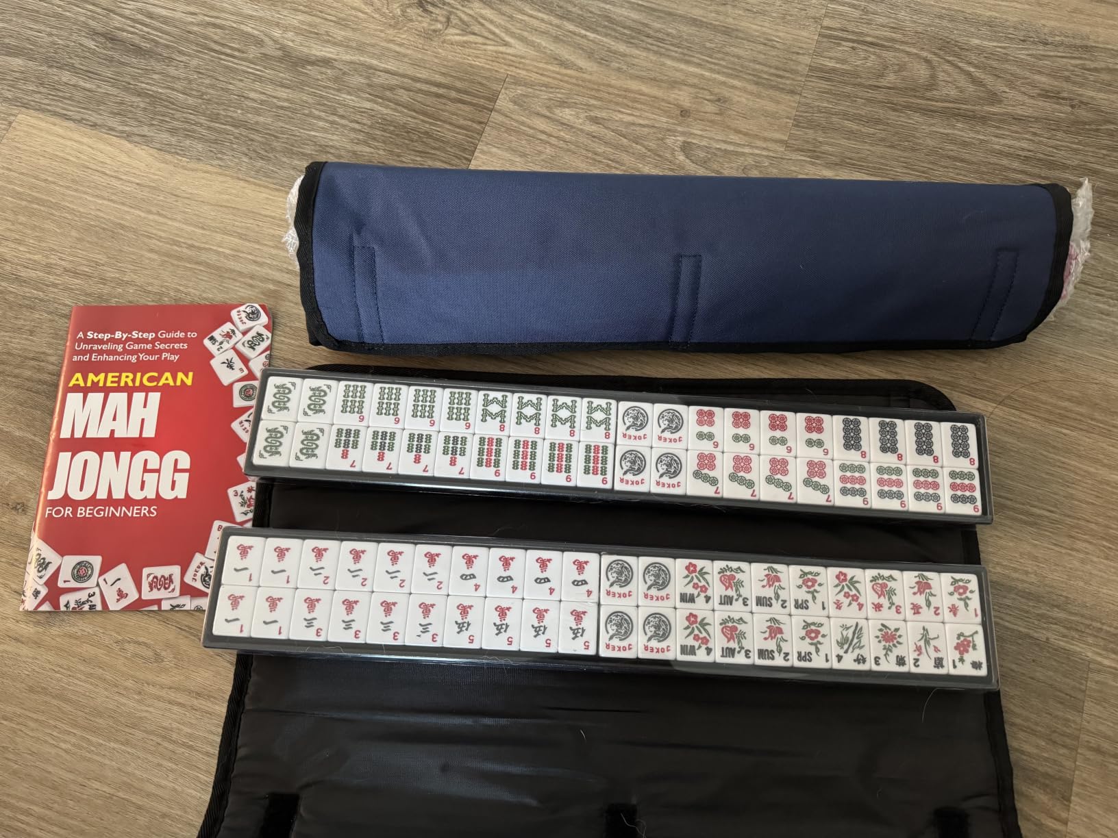 American Mahjong Tile Set, 166 White Tiles, 4 Colors Mahjong Racks, Travel Mahjong Set with Blue Carrying Bag customer photo 1