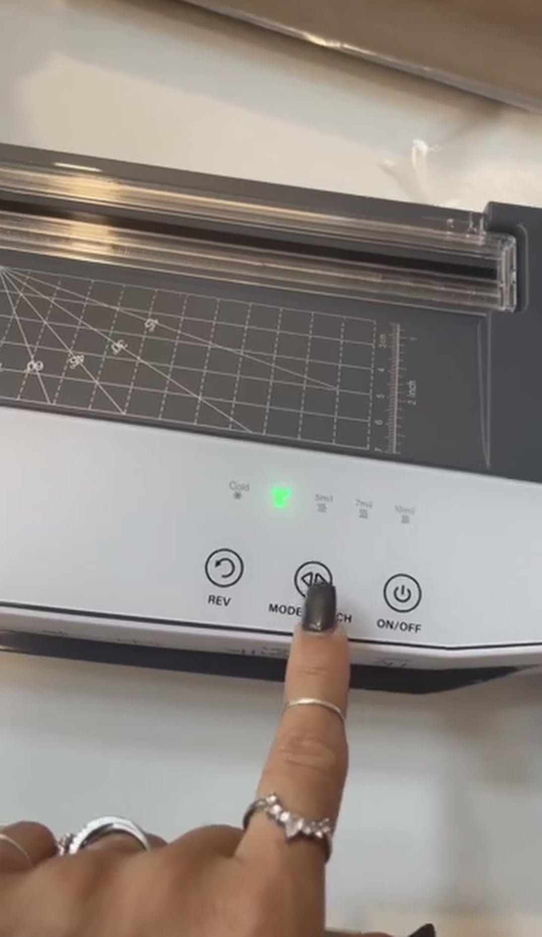 Buyounger 3-10mil Commercial Laminator, 4-Roller 13 Inch Set with 50 Sheets customer photo 2