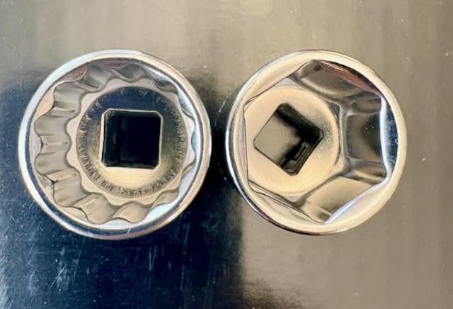 GEARWRENCH Mechanics Tool Set in 3 Drawer Storage Box, 257 Pc, 1/4 in 3/8 in and 1/2 in Drive, Metric/SAE (GW72XLCBMTS) customer photo 2