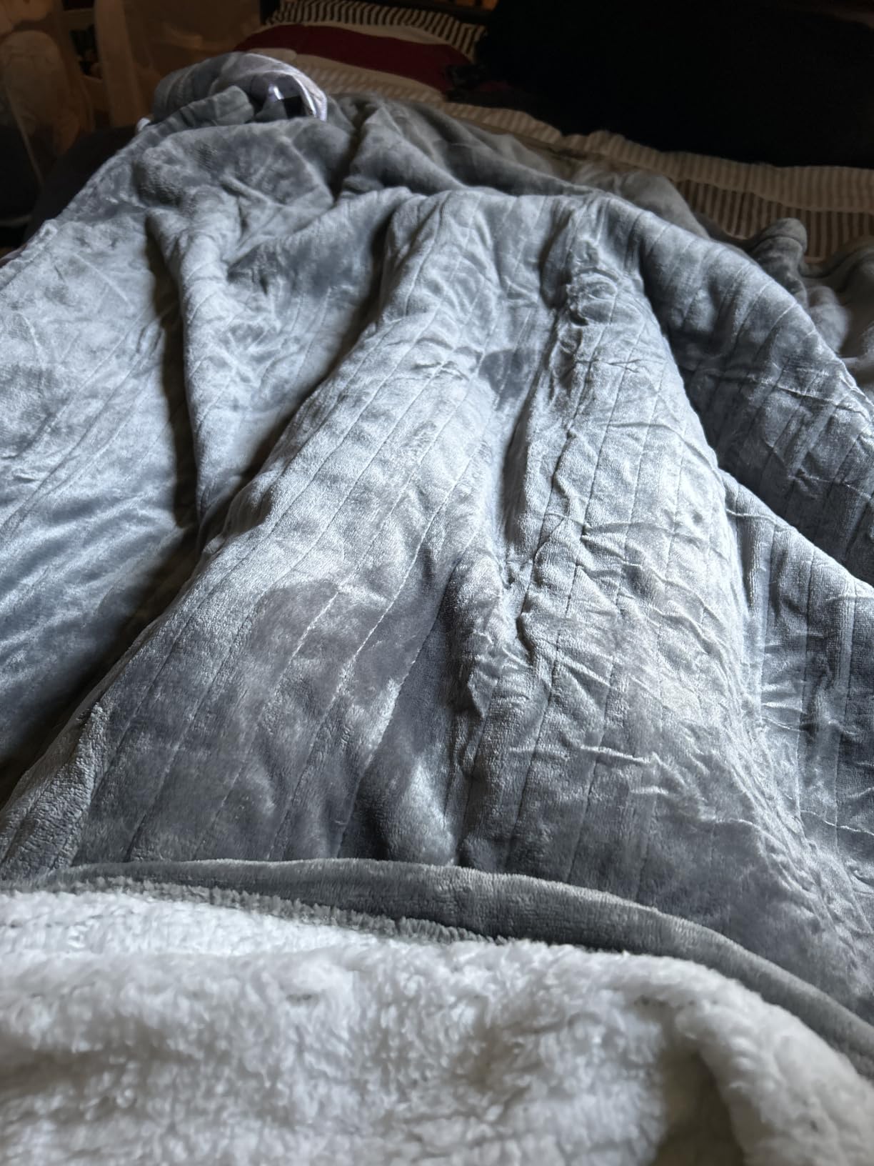 Bedsure Electric Blanket Queen Size - Dual Control Heated Blanket Queen, Fast Heating with 6 Time Settings (Up to 10H) & 6 Heat Settings, Warm Gift for Grandma (84x90 inches, Grey) customer photo 1