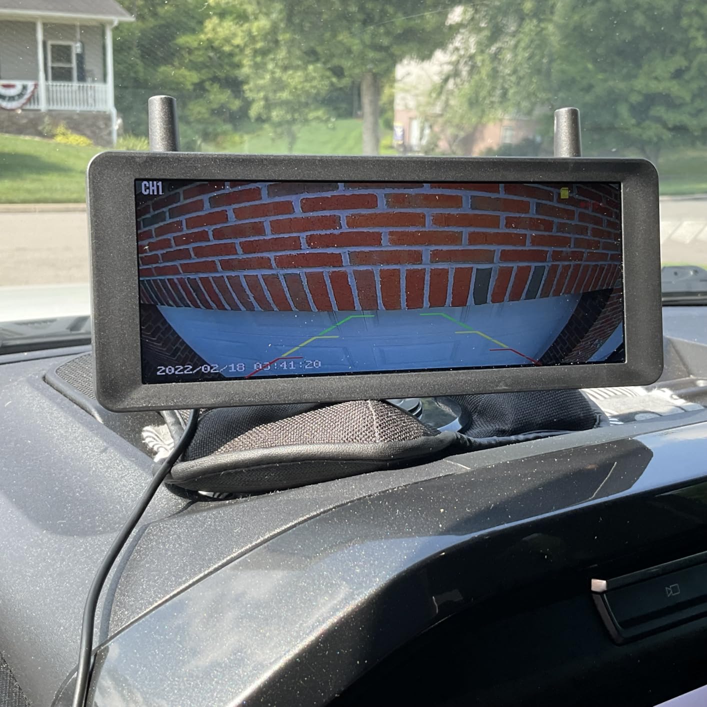 AUTO-VOX Wireless RV Backup Camera, 30Min Plug and Play Setup | Smooth Live View Even Past 60ft, 7.2
