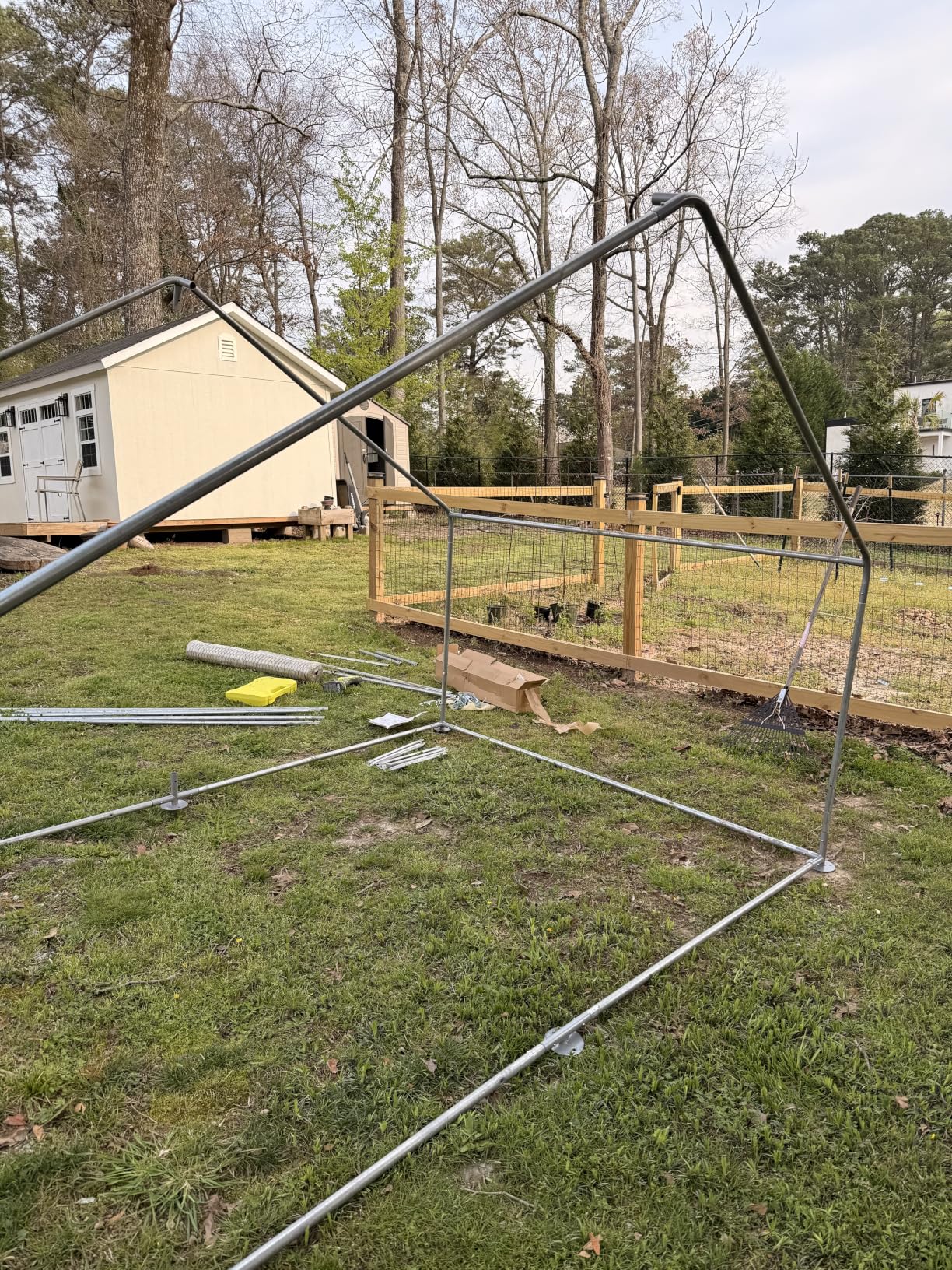 Metal Chicken Coop with Runs for Yard with Cover Waterproof Quail Coop Walk in Duck Coop, Chicken Pen House Cage with Security Lock for Outdoor Farm Rabbit Run 10x20FT customer photo 1