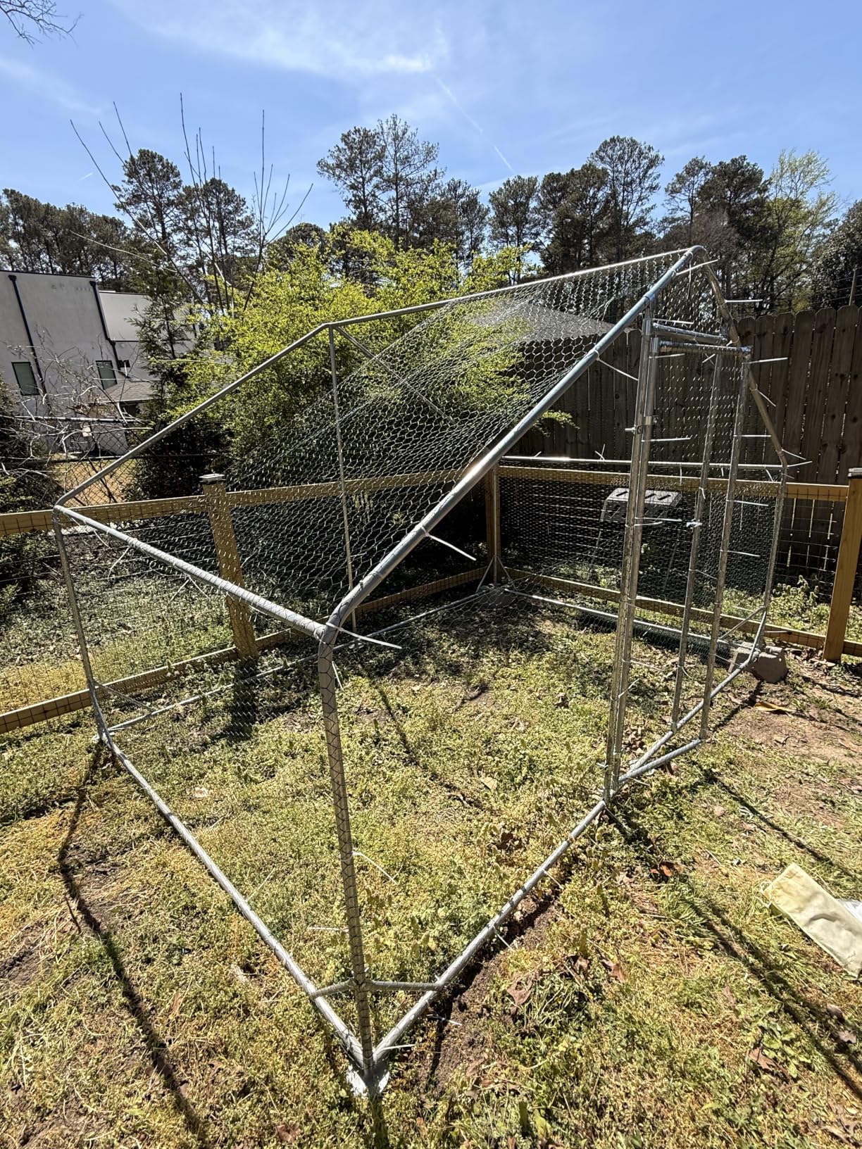 Metal Chicken Coop with Runs for Yard with Cover Waterproof Quail Coop Walk in Duck Coop, Chicken Pen House Cage with Security Lock for Outdoor Farm Rabbit Run 10x20FT customer photo 2