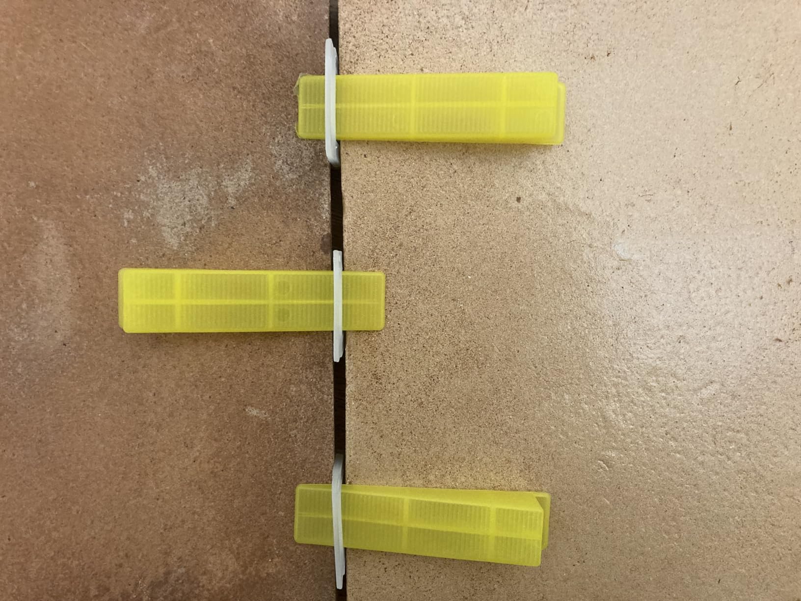 Tile Leveling Kit, Plier, 300 Clips & 100 Wedges, 1/8