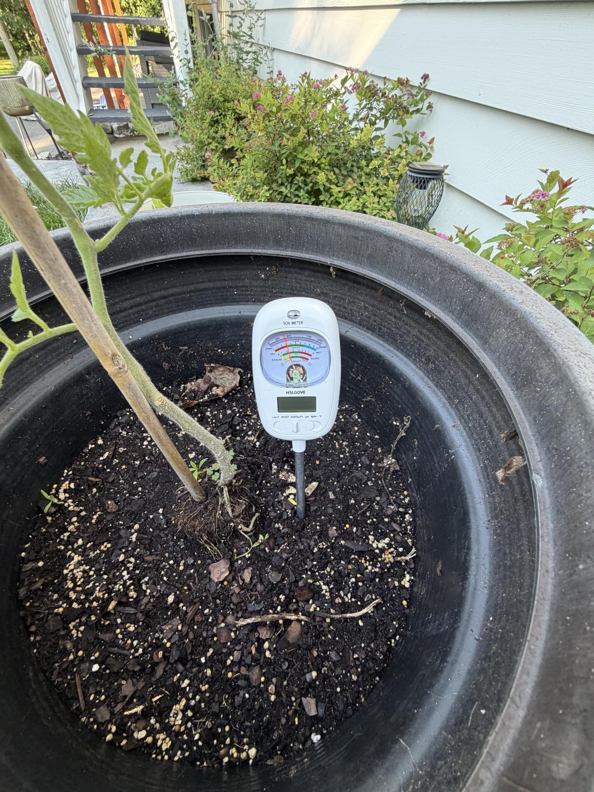 HSLGOVE Soil Test Kit, 7-in-One Soil Moisture Meter/Soil PH Meter/Fertility, Dual Screen Soil Tester w/Digital Soil Temp/Air Temp&Humidity for Plants Gardening,Lawn,Farm Indoor&Outdoor-Lvory White customer photo 2