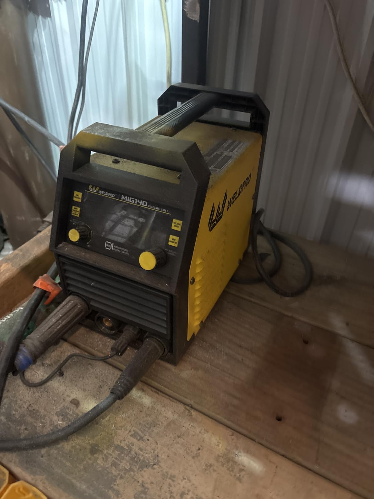 Weldpro 200 Amp MIG Welder, 110/220V 7-in-1 Manual MIG/Synergic MIG/Gasless MIG/Lift TIG/MMA/Spot/Spool Gun Aluminum Multi-process Welding Machine with Large LED Display, IGBT, 2T/4T, Spool Gun customer photo 2