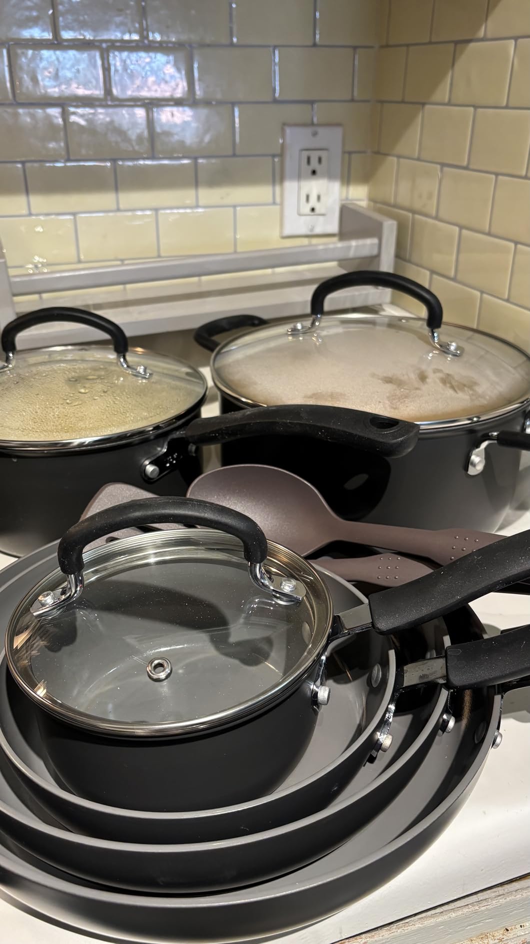 T-Fal Ultimate Hard Anodized 12-Piece Ceramic Nonstick Cookware Set, Oven Safe Up to 400°F, Ceramic Pots and Pans Set, Frying Pans, Saucepan, Stockpot, Cooking Utensils, Stone customer photo 2