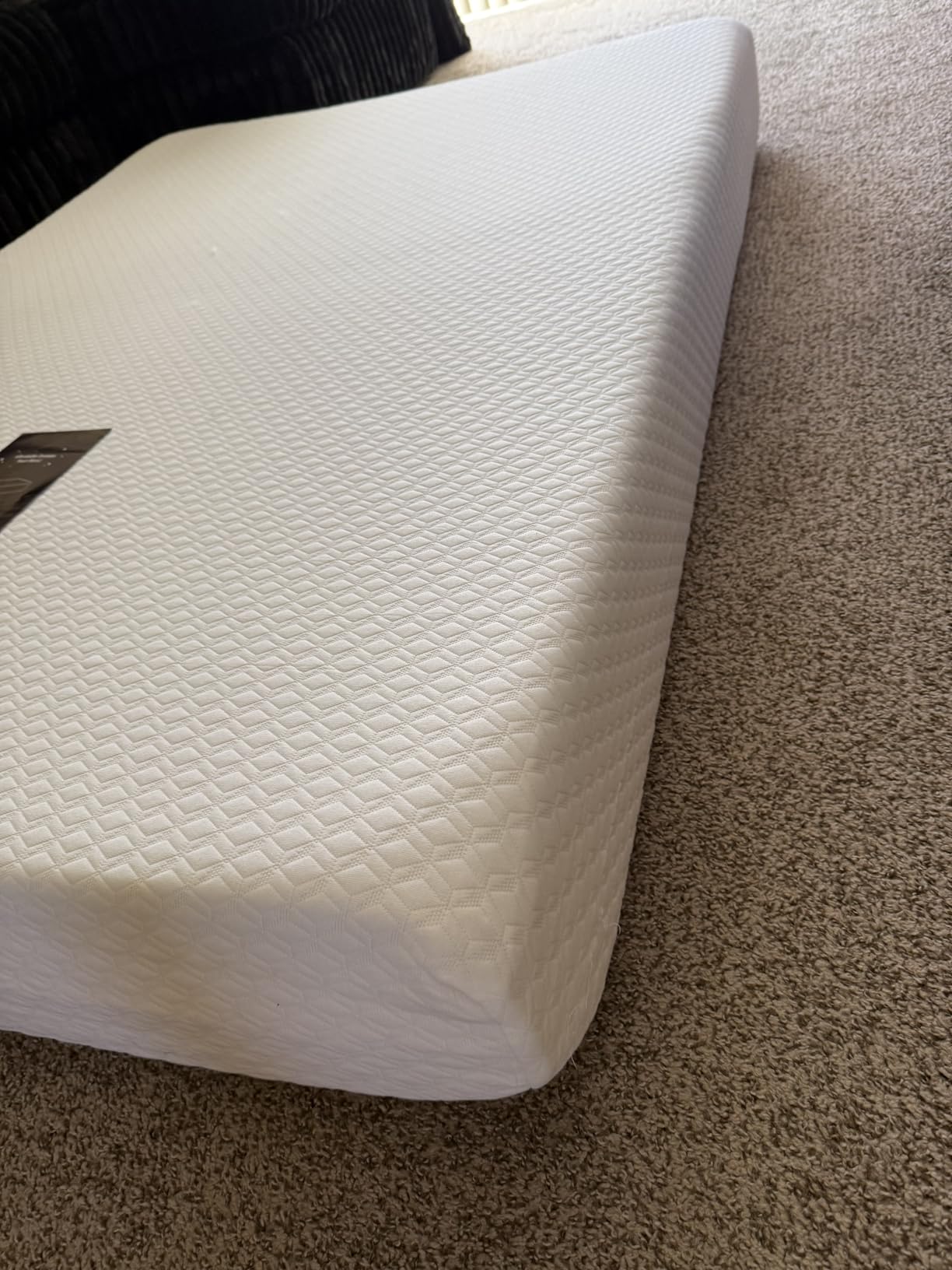 GAESTE Queen 8 Inch Cooling Gel Memory Foam Mattress, Medium Feel | Pressure Relief & Ergonomic Support, Cool Sleep, Machine Washable Anti-Slip Cover, Fiberglass free, CertiPUR-US Certified customer photo 1