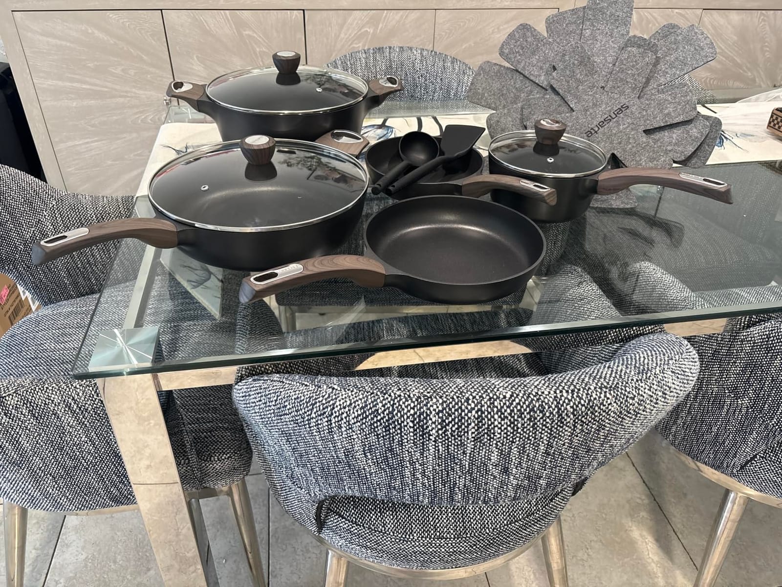 SENSARTE Ceramic Cookware Sets, Pots and Pans Set Non stick, 14 Piece Induction Cookware, Non toxic Healthy Non Stick Kitchen Cooking Set, PFAS PTFE PFOA PFOS Free customer photo 1