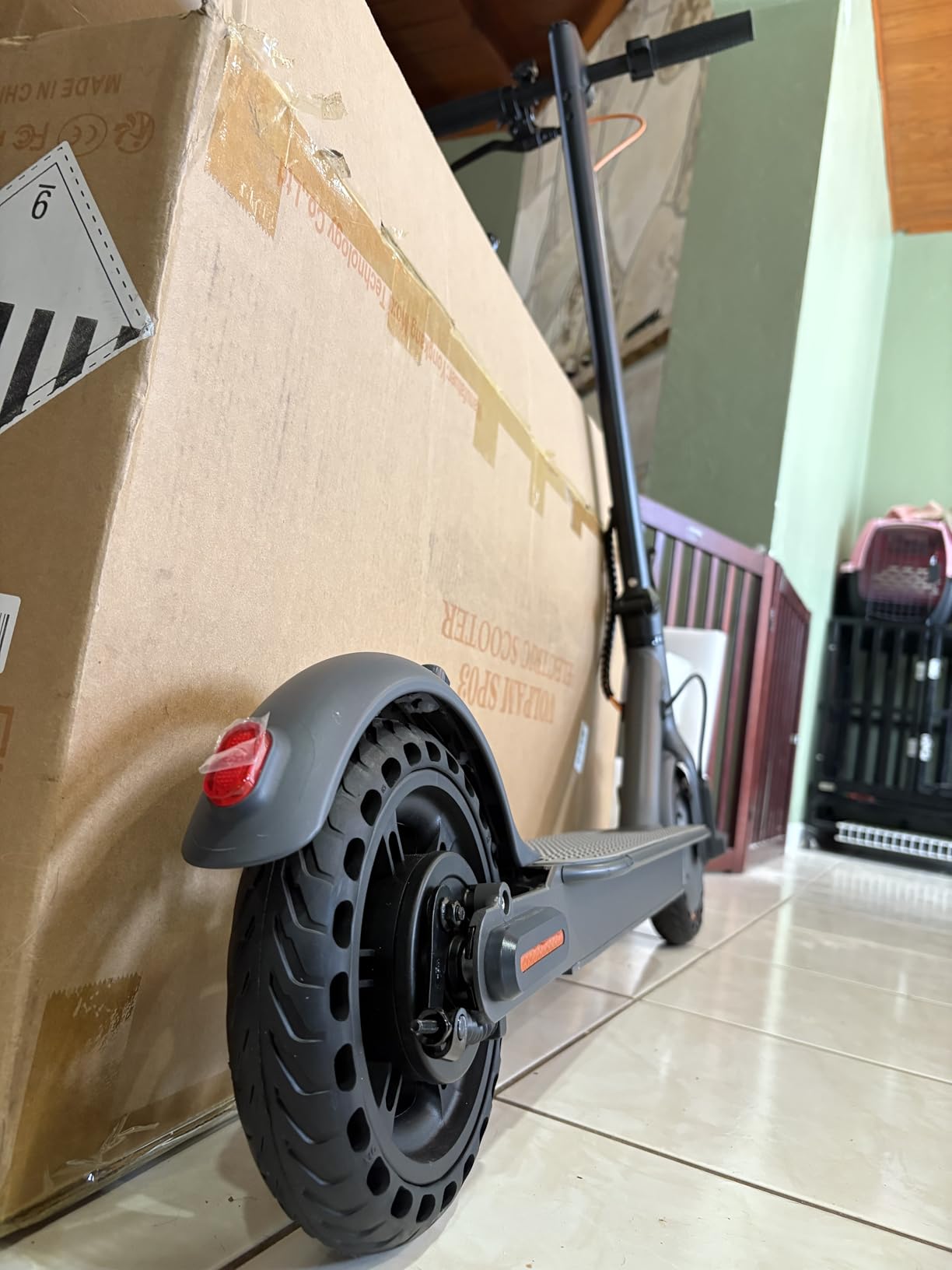 VOLPAM 10 Inches 500W Adult Electric Scooter with Dual Suspensions | Max 25Miles Long Range & 19 MPH Top Speed, Folding E Scooter Choice customer photo 2