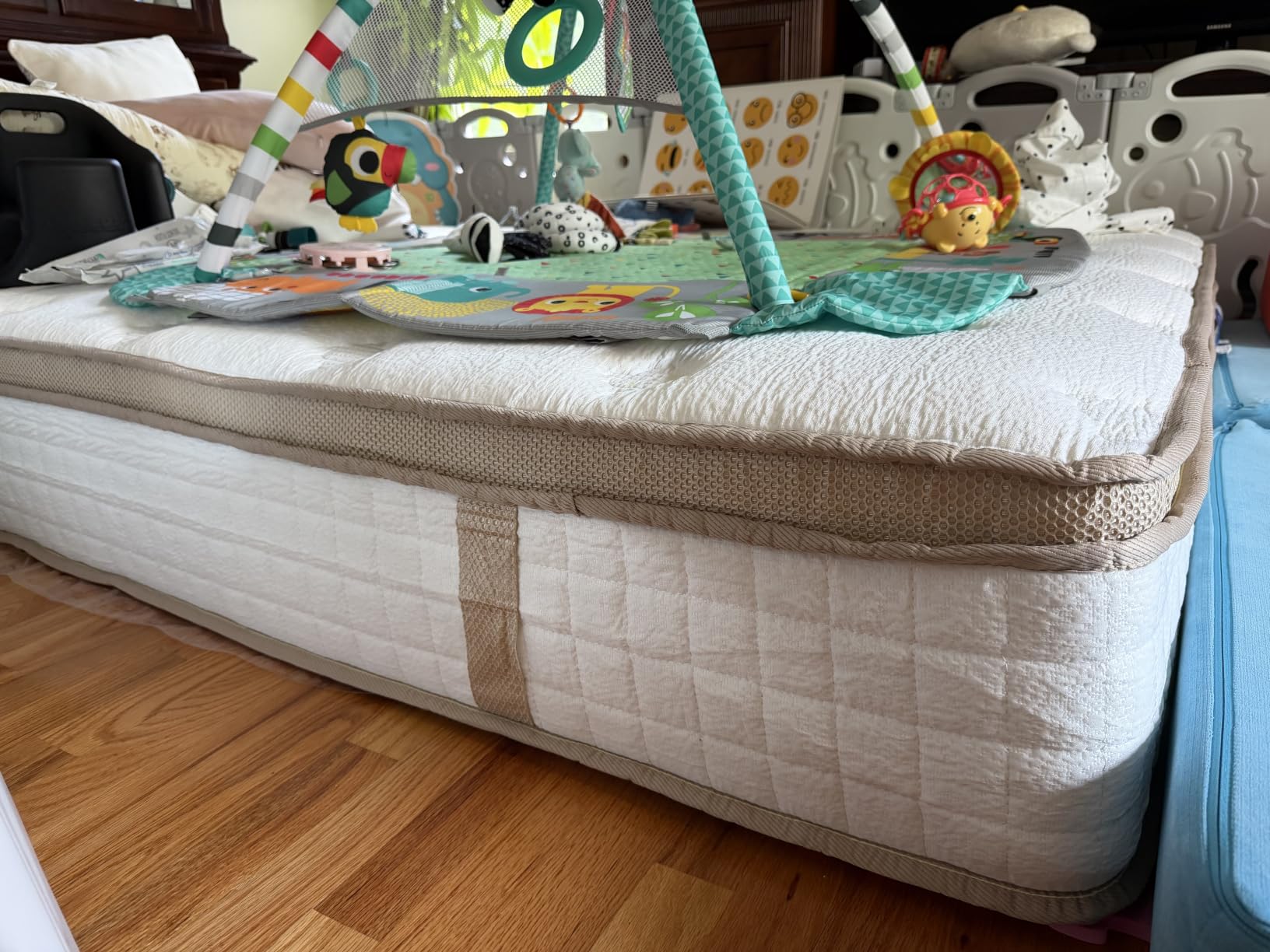 MOOA Queen Mattress, 12 Inch Cooling Hybrid Mattress in a Box, Medium Firm | Gel Memory Foam & Pocket Springs, Contouring Support & Pressure Relief, Motion Isolation, Extra Edge Support, Fiberglass Free customer photo 2