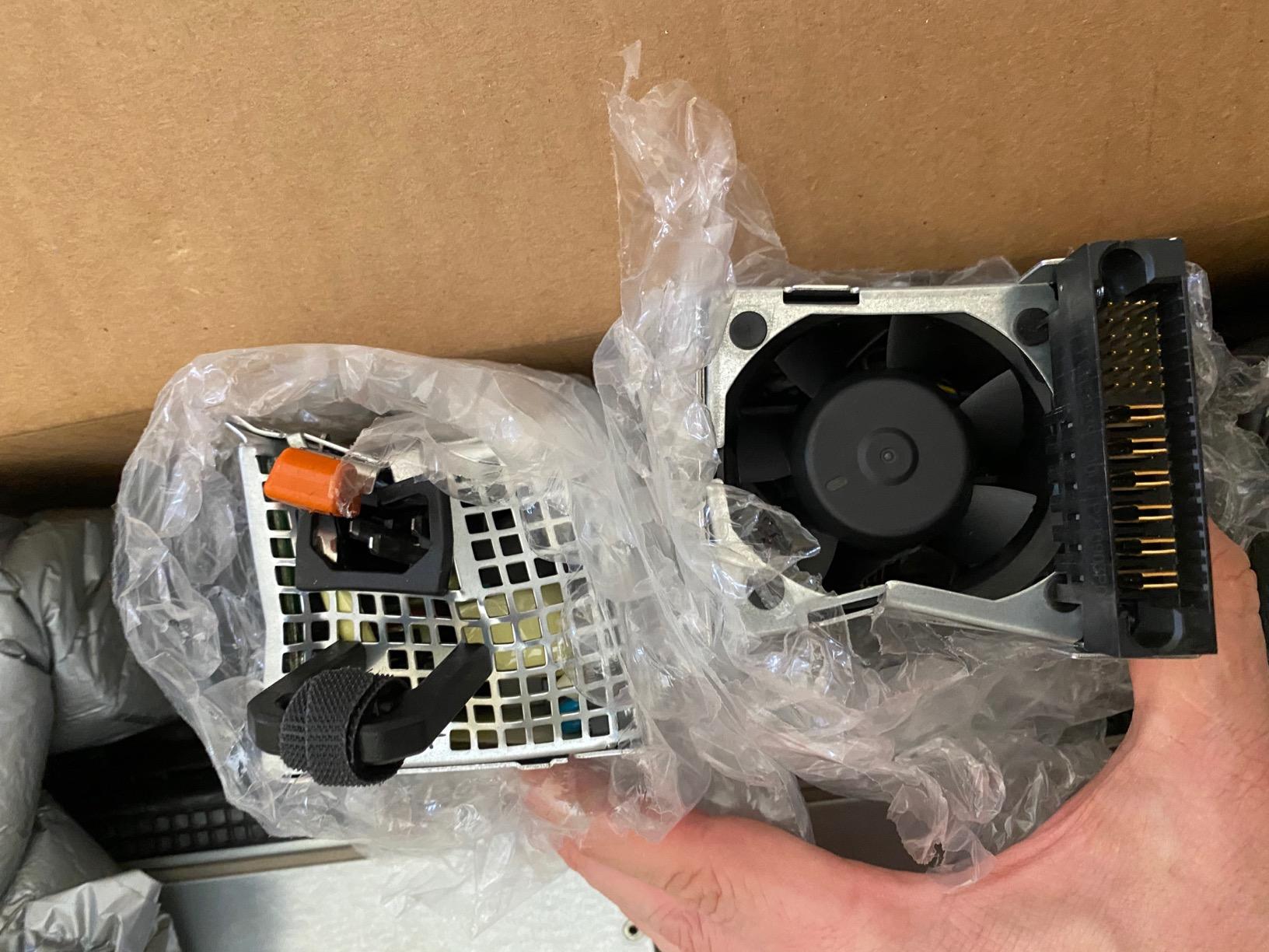 High-End Virtualization Server 12-Core 128GB RAM 12TB RAID Dell PowerEdge R710 Bezel and Rails (Renewed) customer photo 1