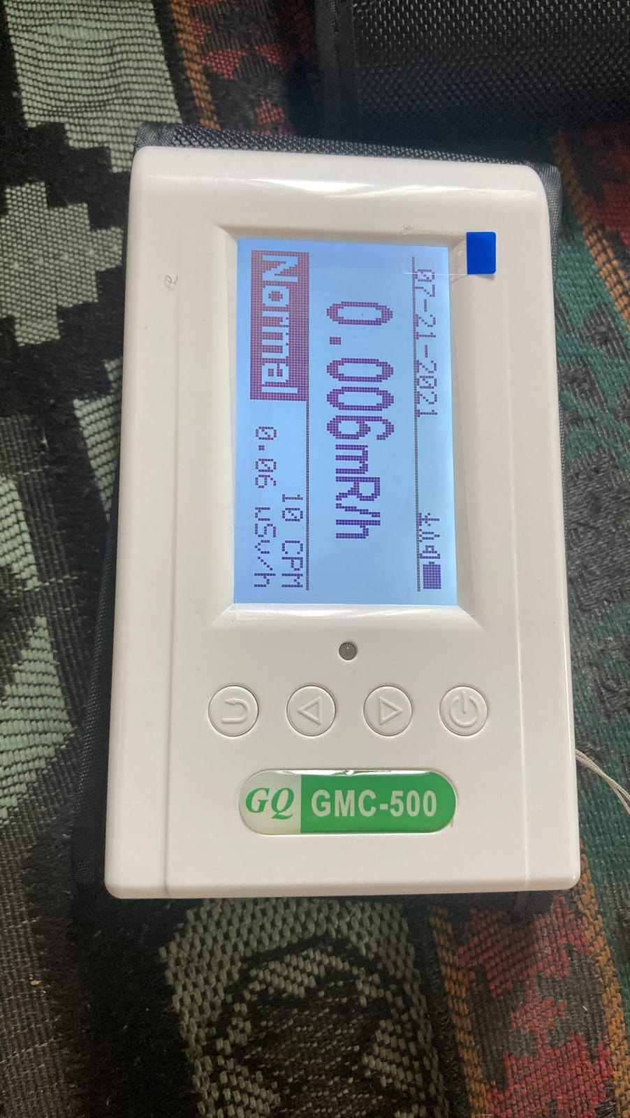 GQ GMC-500 Geiger Counter Nuclear Radiation Detector Beta Gamma X-Ray Dosimeter customer photo 1