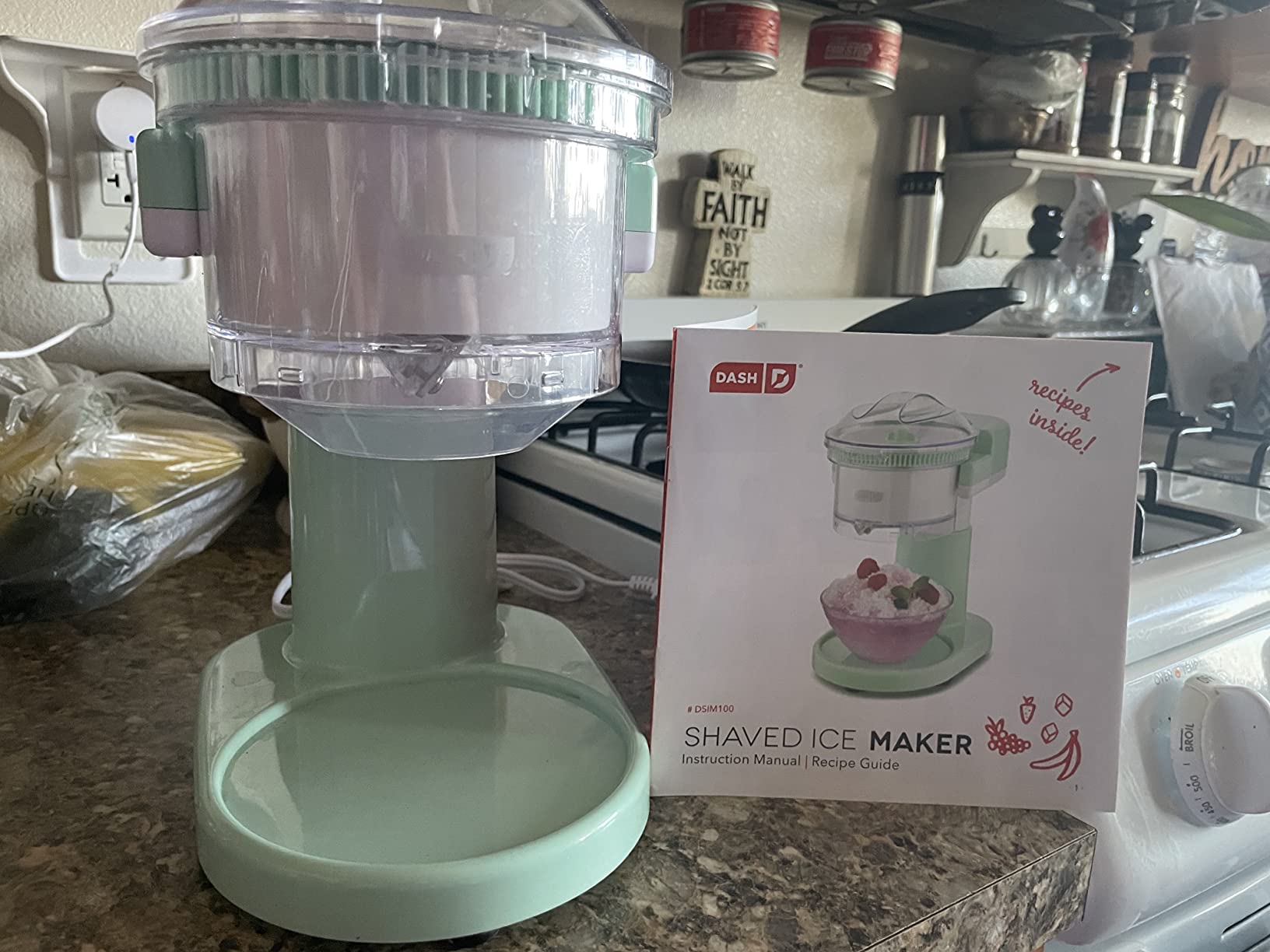 Dash Shaved Ice Maker - Frozen Dessert Maker for Snow Cones, Slushies, Cocktails & More - Easy to Use & Clean - Space-Saving Design - Aqua customer photo 2