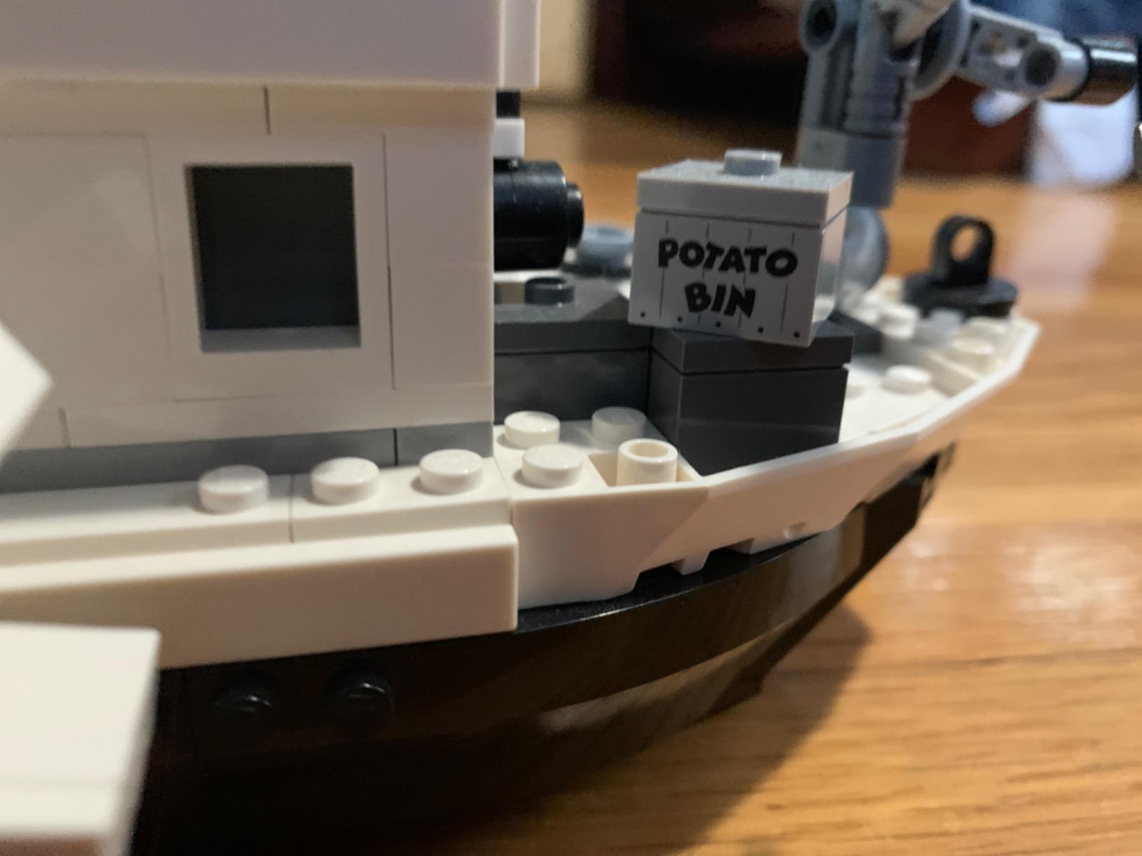 LEGO Ideas 21317 Disney Steamboat Willie Building Kit (751 Pieces) customer photo 1