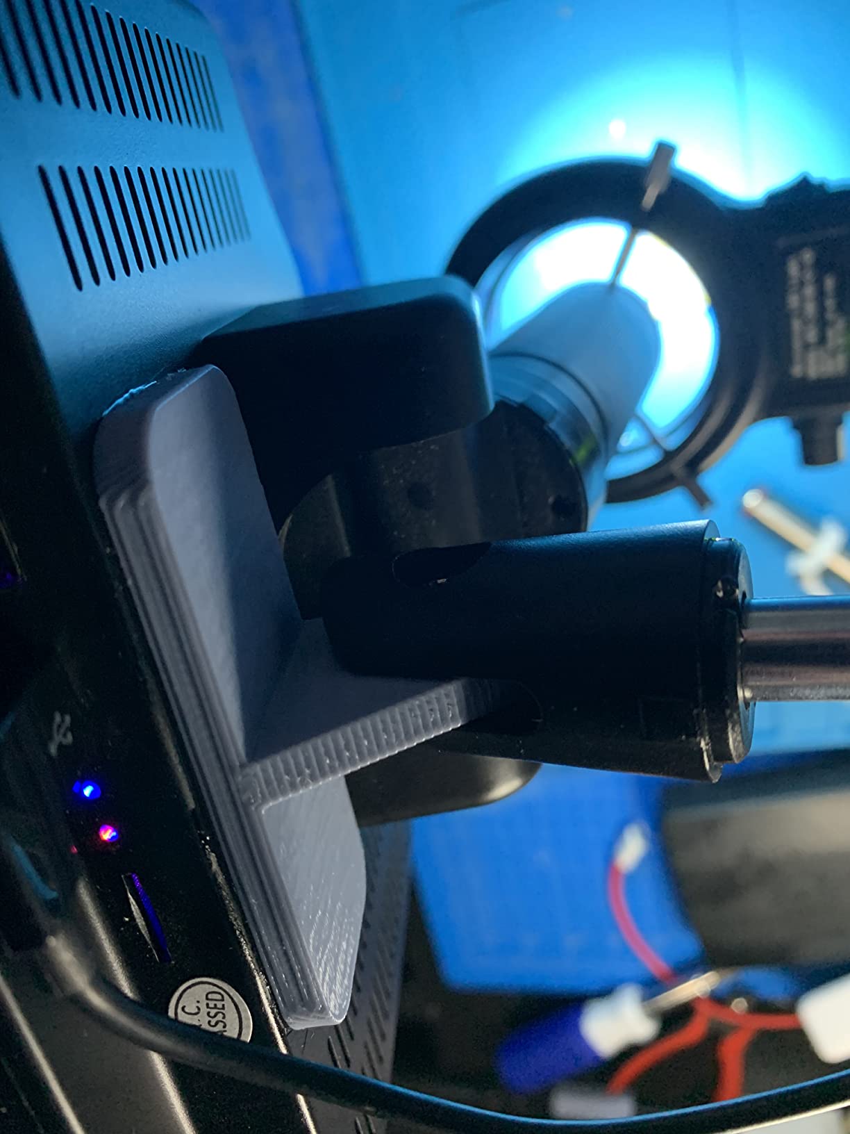 Andonstar AD407 3D HDMI Soldering Digital Microscope customer photo 1