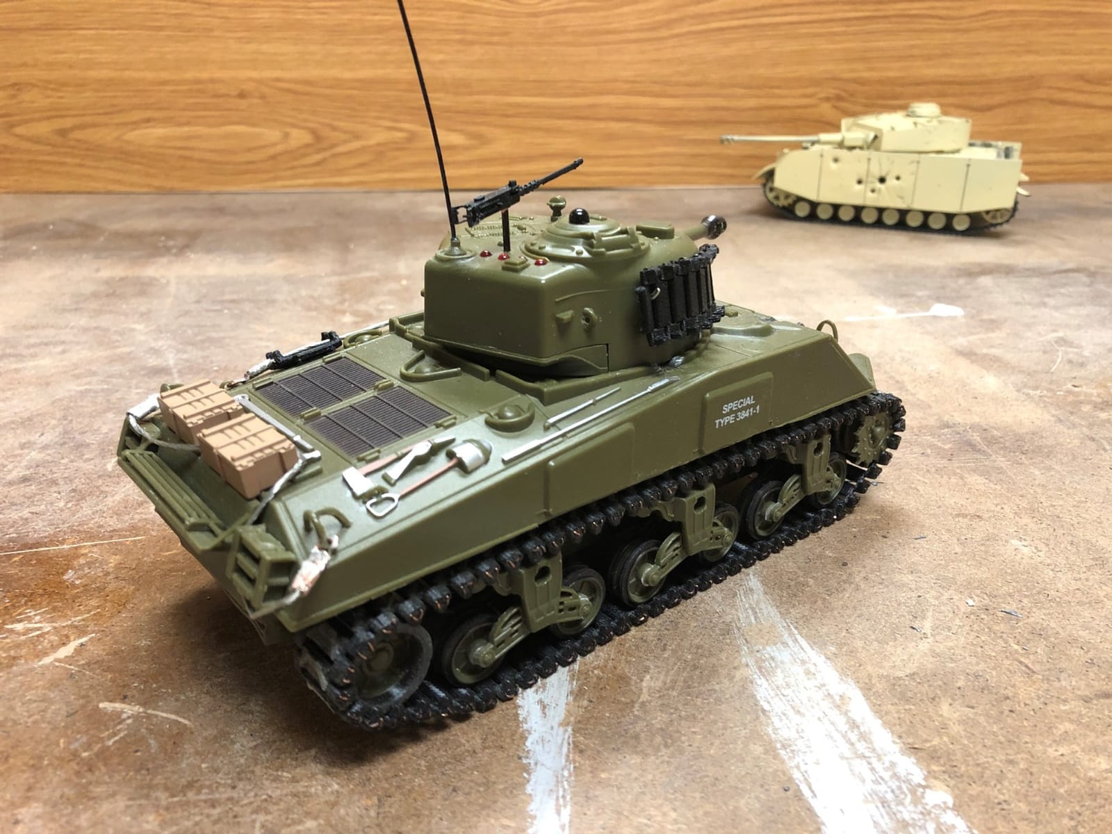 POCO DIVO Sherman M4A3 US Medium Tank RC IR Battle Panzer 2.4Ghz 1/30 Scale Model Military Vehicle w. Sound & Light customer photo 1