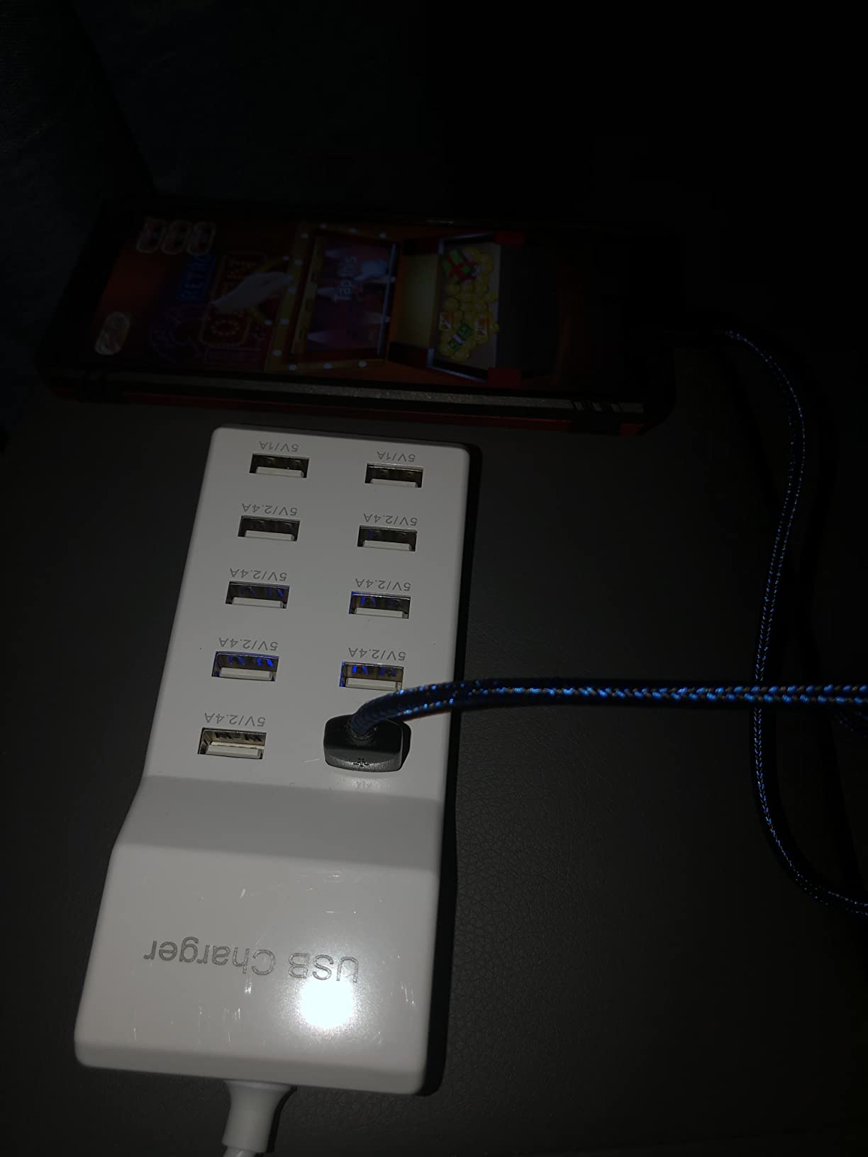 10-Port USB Wall Charger Station with Rapid Charging Auto Detect Technology Safety Guaranteed Family-Sized USB Ports for Multiple Devices Smart Phone Tablet Laptop Computer customer photo 1