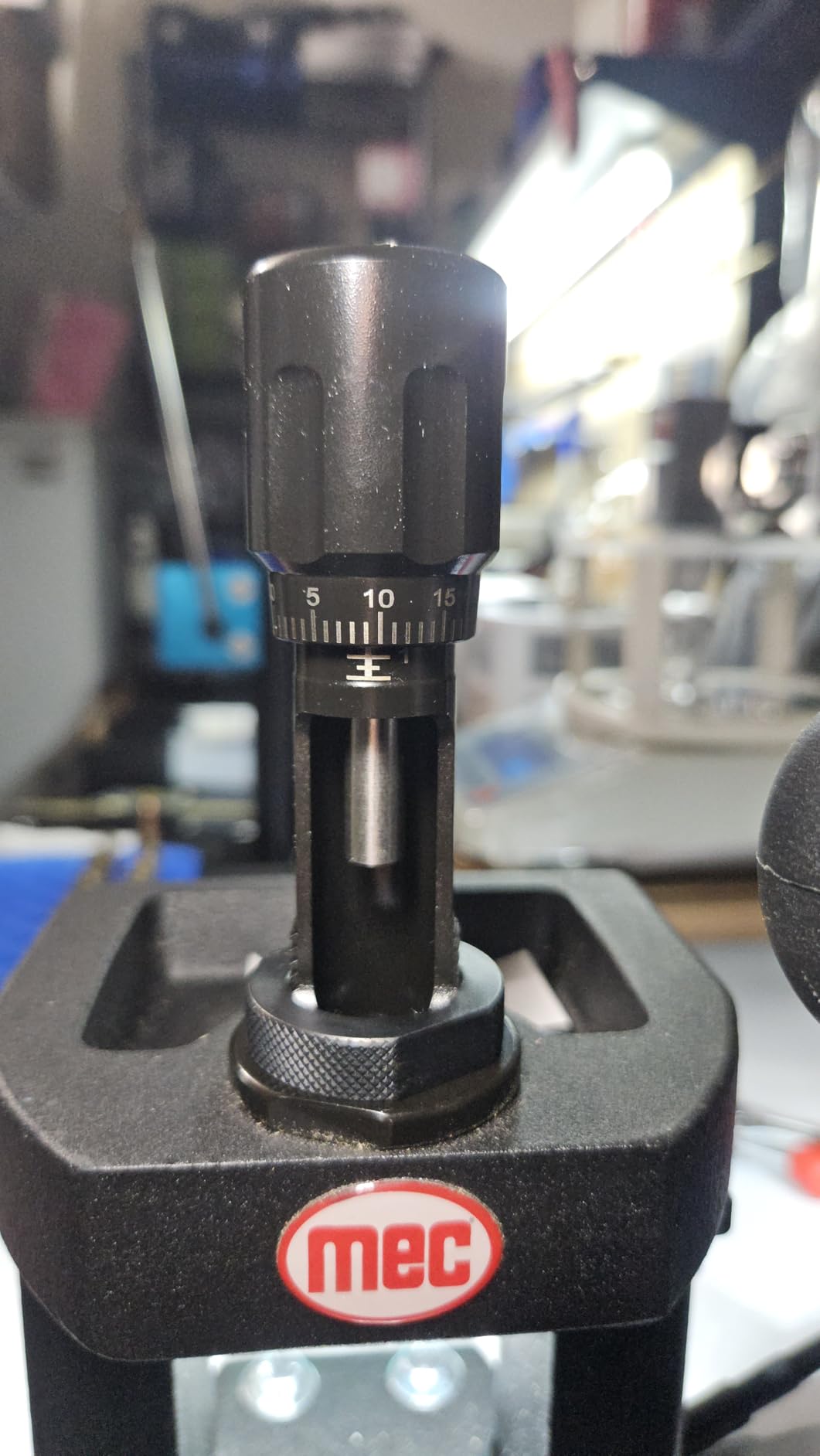 Frankford Arsenal Universal Bullet Seating Die for .224 to .338 Caliber with Micrometer Stem and Storage Case for Reloading, Black customer photo 2