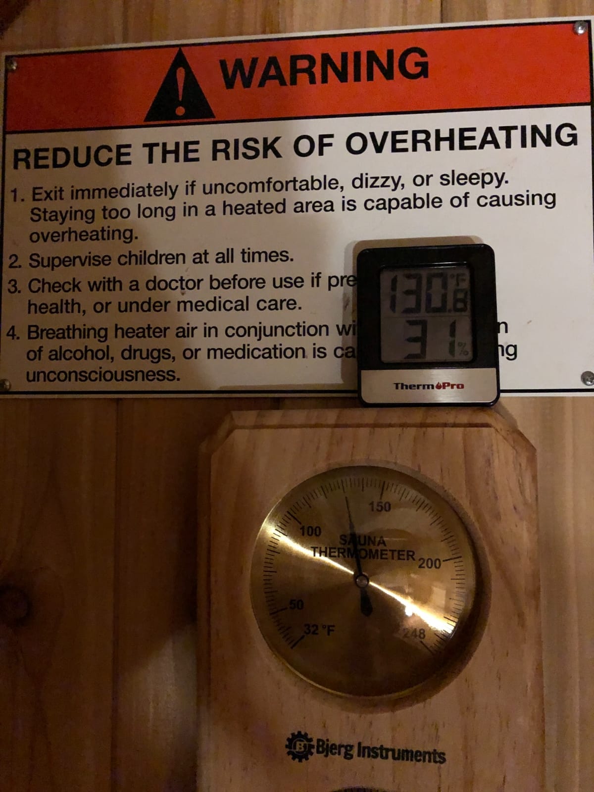 Sauna Thermometer and Hygrometer - 2-in-1 Indoor Analog Temperature & Humidity Gauge with Pine Wood Frame, for Sauna Rooms - 3.5