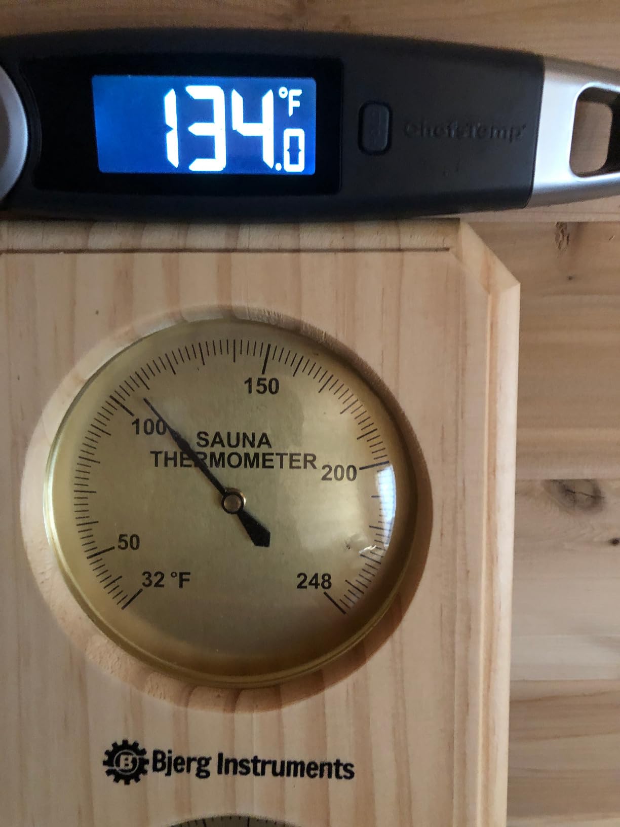 Sauna Thermometer and Hygrometer - 2-in-1 Indoor Analog Temperature & Humidity Gauge with Pine Wood Frame, for Sauna Rooms - 3.5
