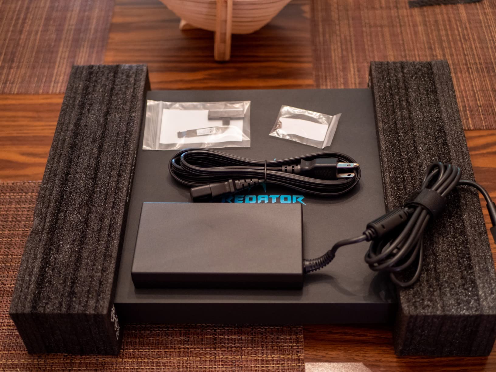 Acer Predator Helios 300 PH315-54-760S Gaming Laptop | Intel i7-11800H | NVIDIA GeForce RTX 3060 GPU | 15.6