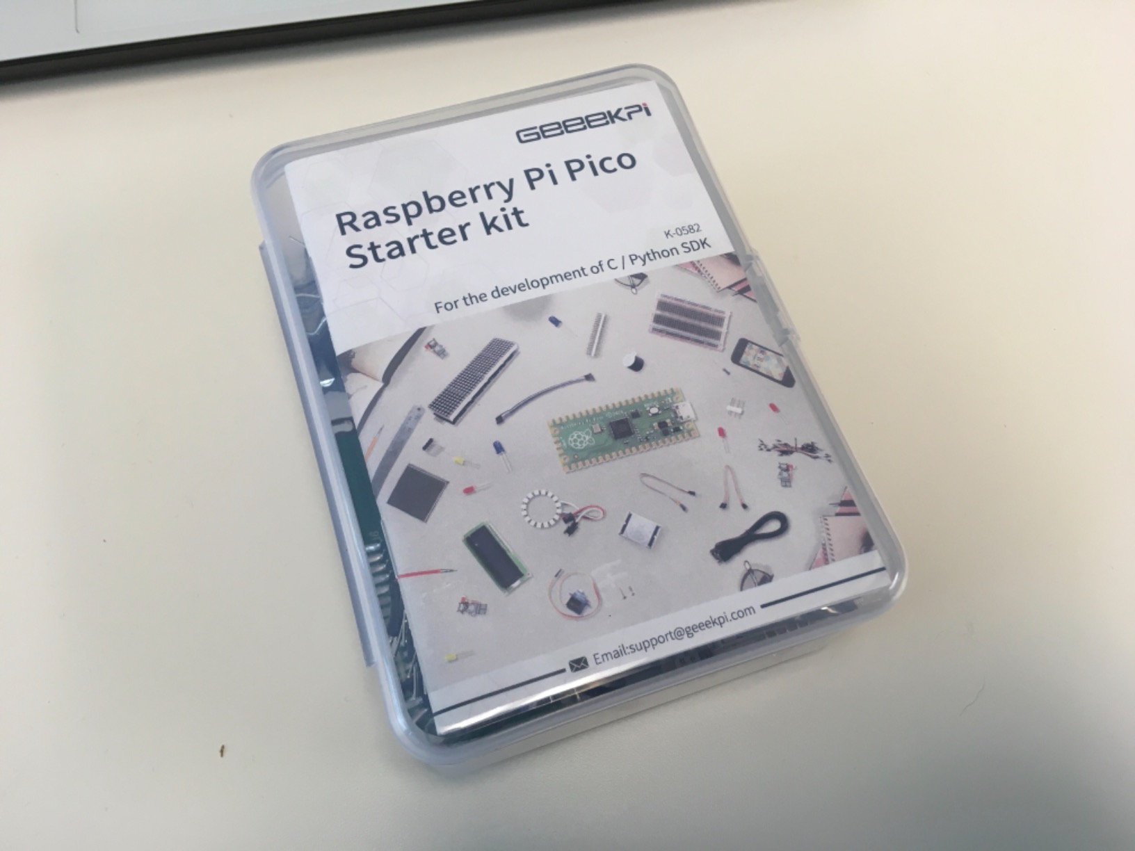 GeeekPi Basic Starter Kit for Raspberry Pi Pico, with Breadboard, I2C 1602 LCD Display Module, 9g Mirco Servo for Raspberry Pi Beginners & Software Engineer customer photo 1