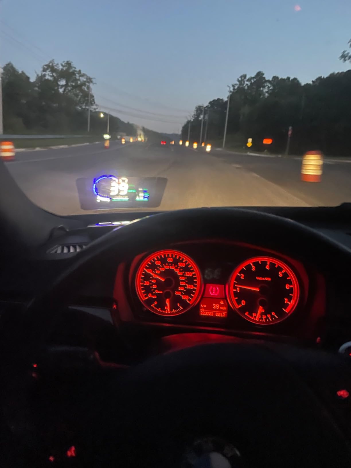 wiiyii Heads Up Display for Cars,Digital Speedometer fos Car,Car HUD A8 customer photo 2