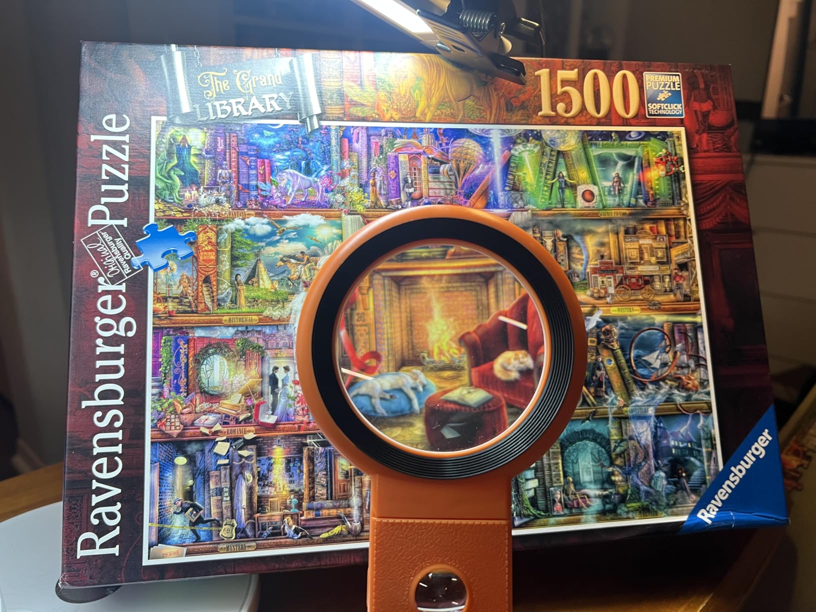 Magnifying Glass with Light and Stand, Foldable Magnifier for Reading customer photo 2