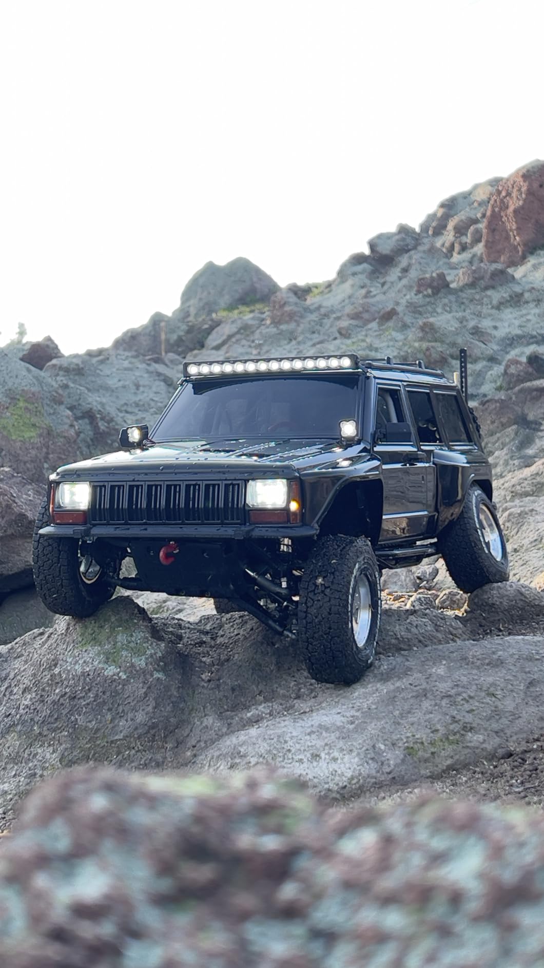 INJORA LED Light Headlight for TRX-4 TRX6 SCX10 90046 Wraith Redcat Gen8 customer photo 2